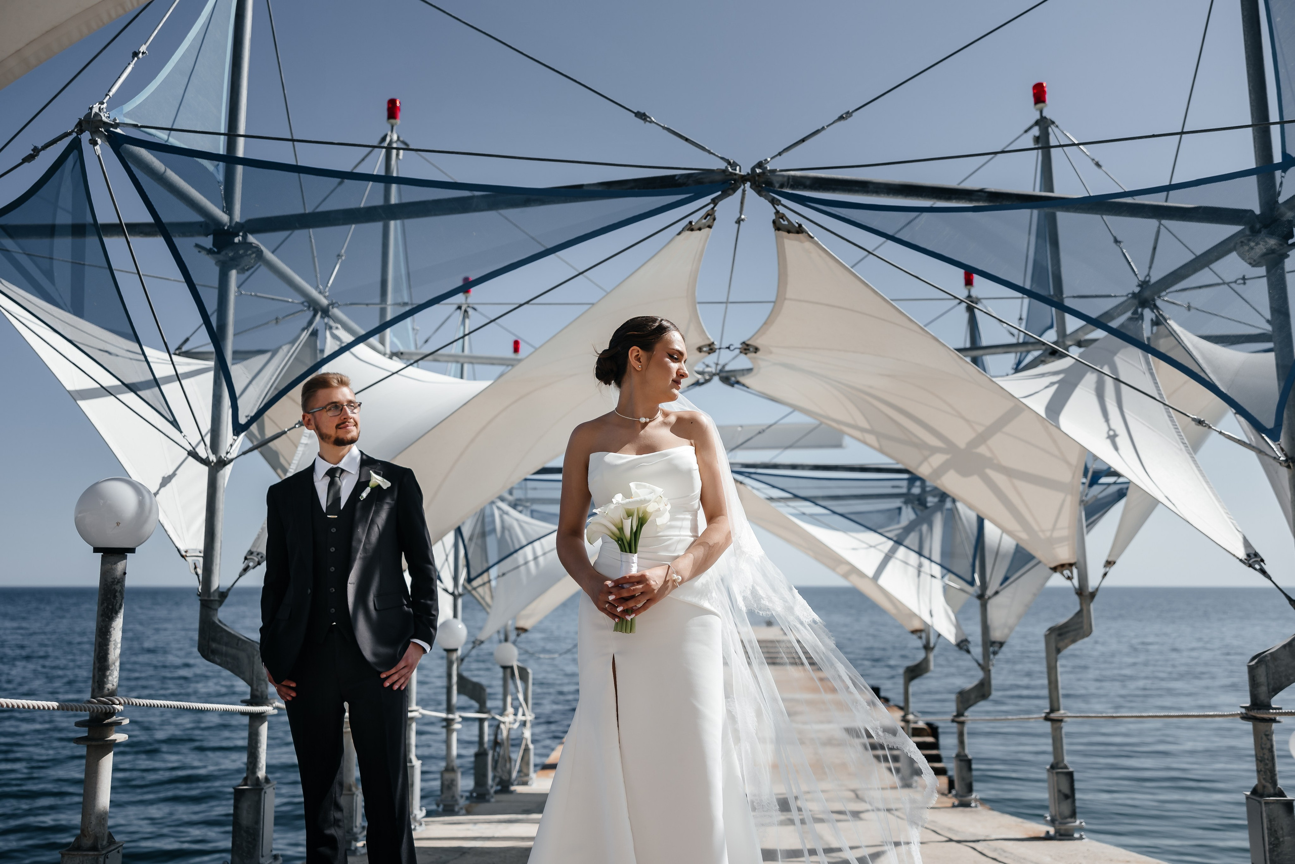 Анонс свадьбы Иры и Никиты. Прогулка в отеле Крымский Бриз. Свадебный фотограф в Крыму и Севастополе Ольга Баскакова