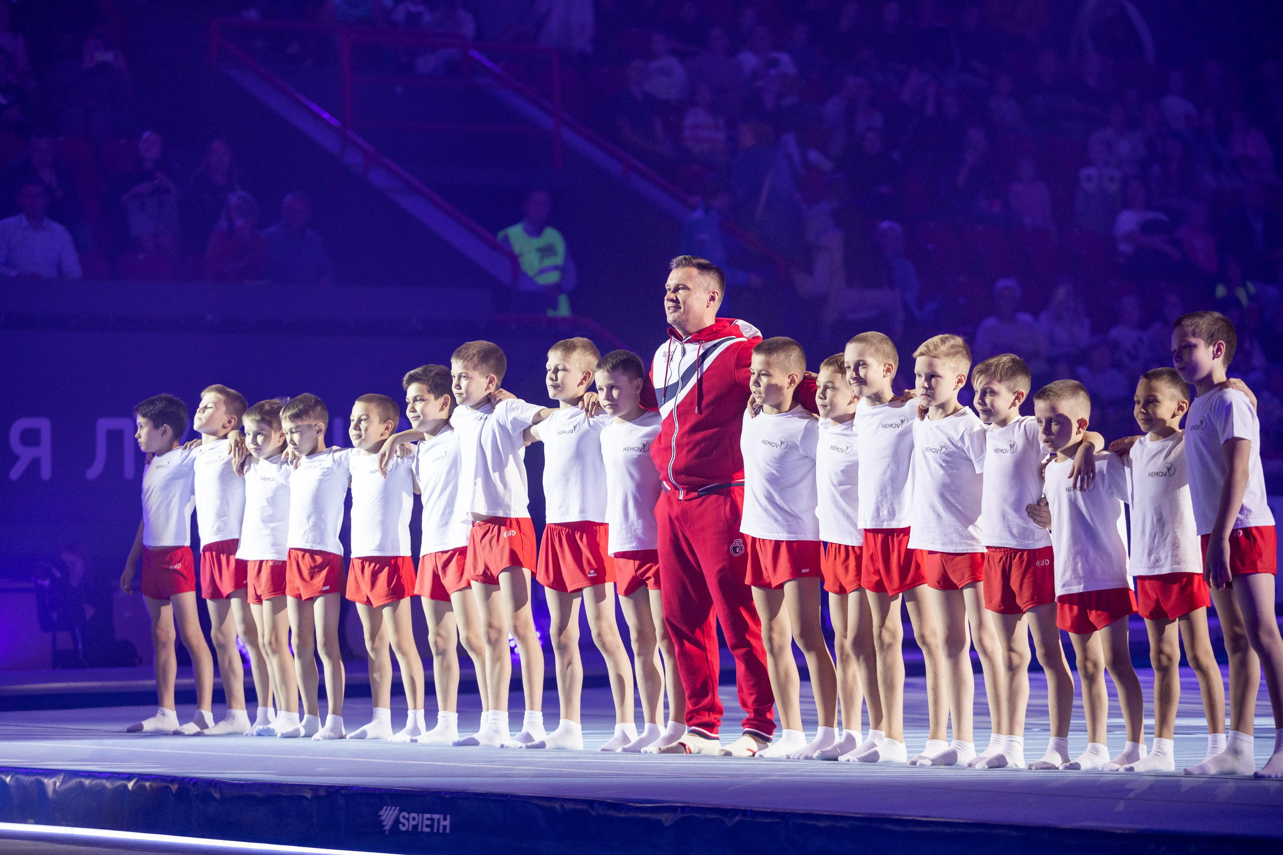Шоу Алексея Немова «Легенды спорта». Спортивный репортажный фотограф Казань Нафис Сиразетдинов