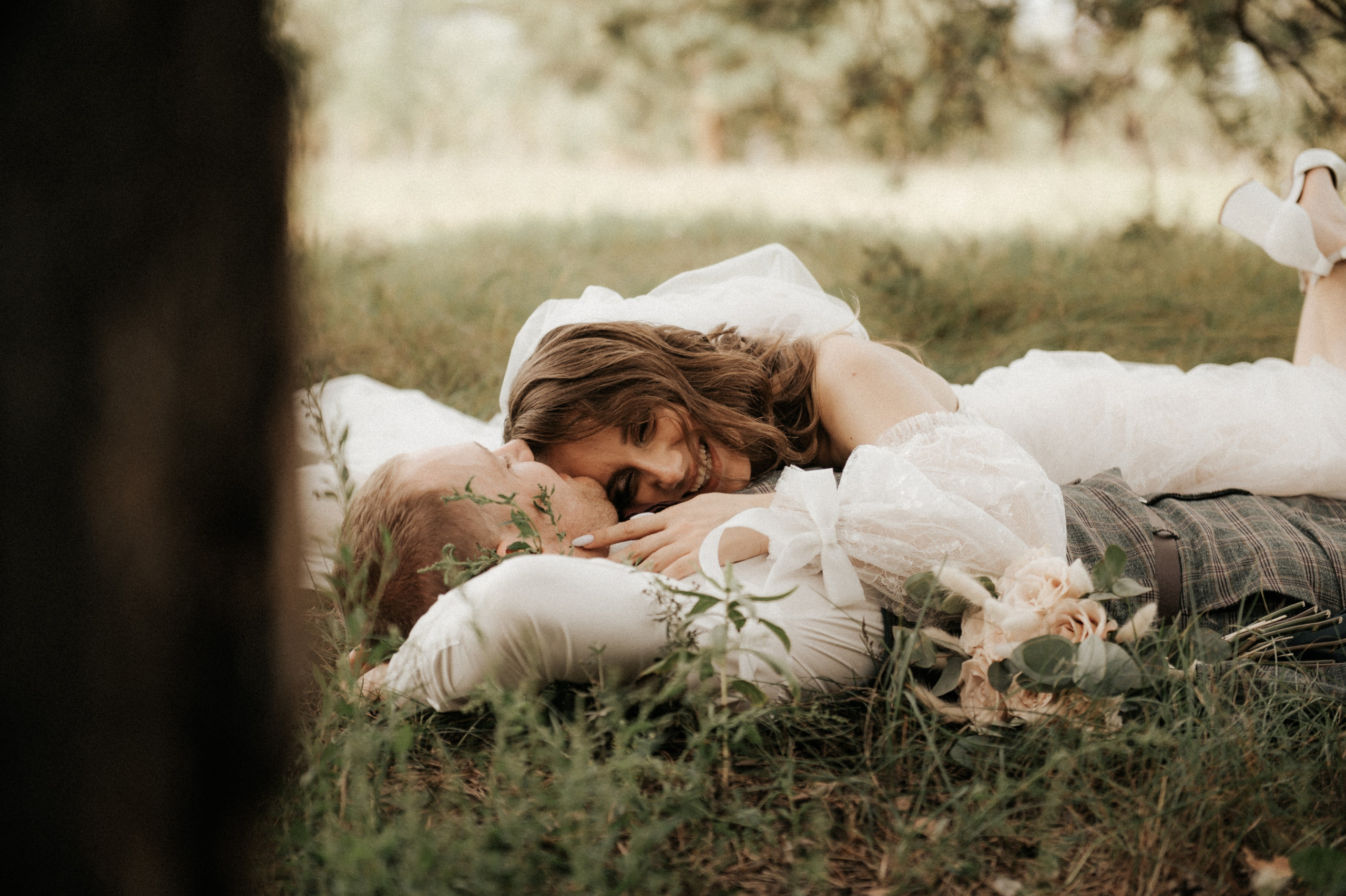 Свадебные фотографии. Фотограф в Барнауле Дарья Бутурлакина. Люби.Цени.Касайся