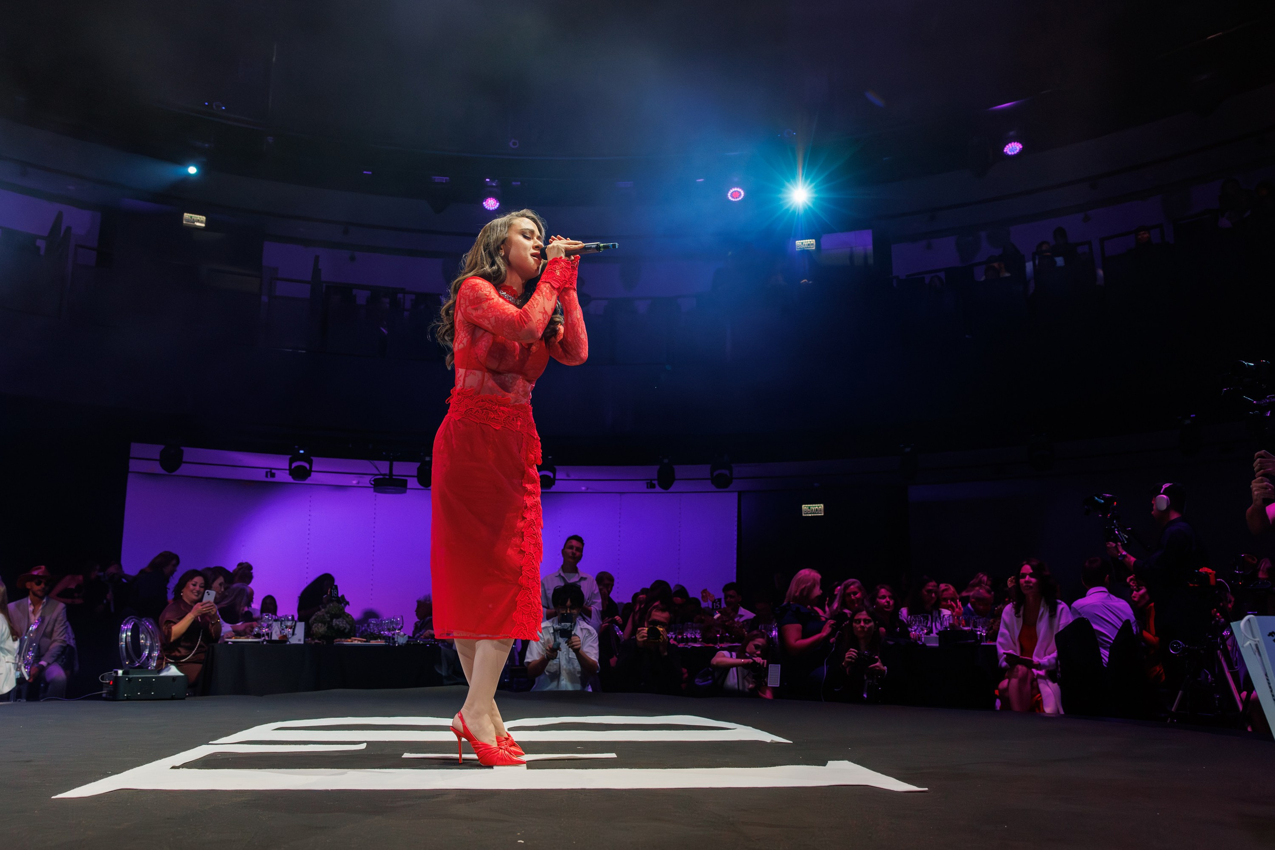 Премия глянцевого журнала FB. Репортажный фотограф. Москва. Алина Ланская