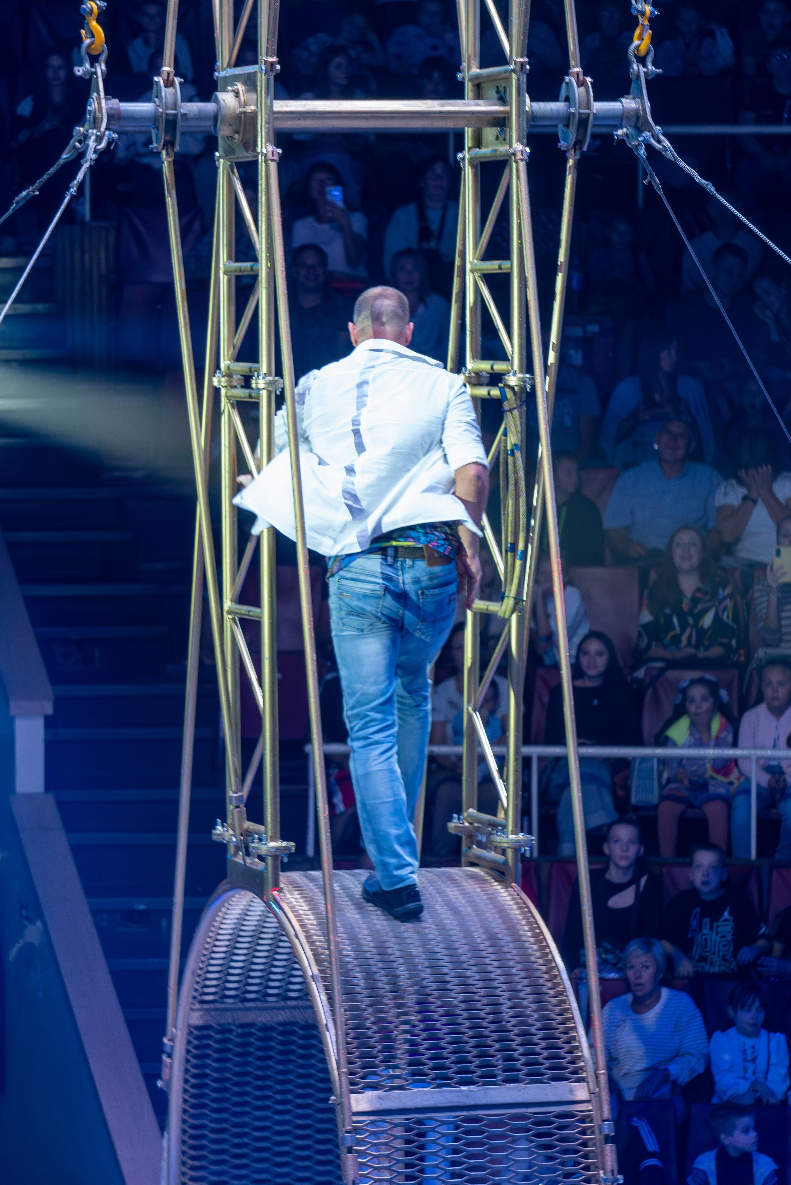 Цирк на льду «Айсберг» в Луганске. Фотограф в РФ и ЛНР Юлия Федосеева