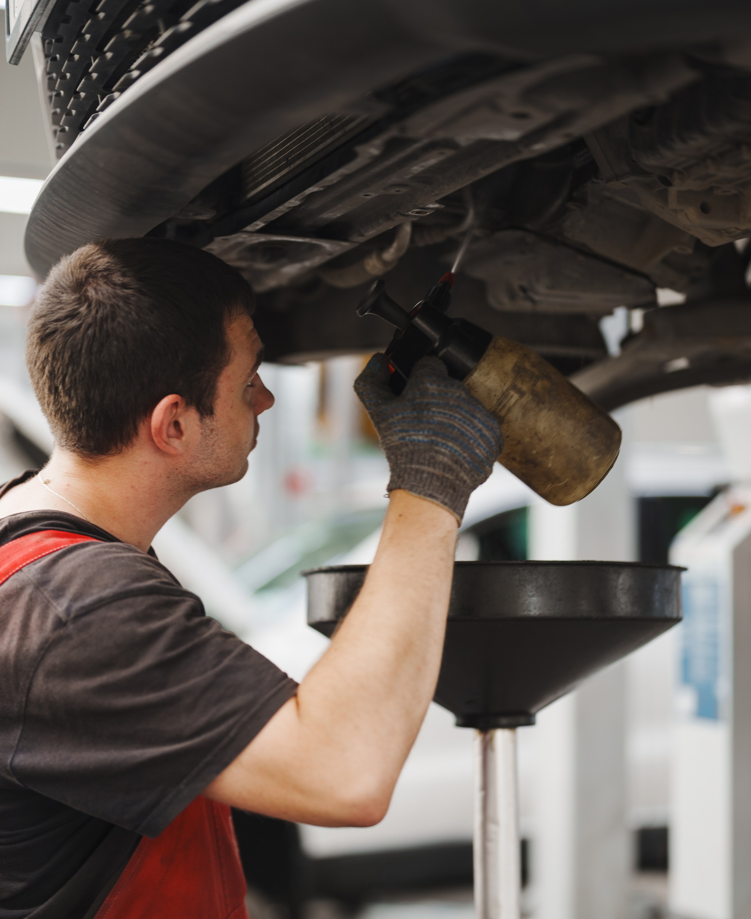 Автосалон «Боравто». Фотограф Олег Сотник