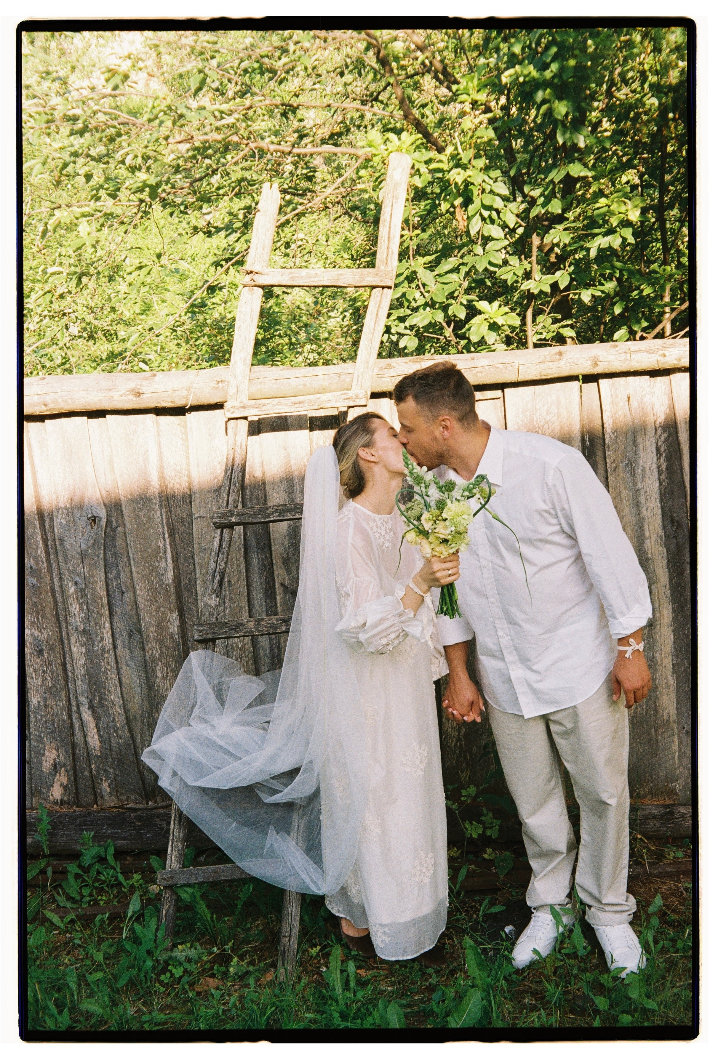Диана и Саша, свадьба на даче. Фотограф любви в городе Казань
