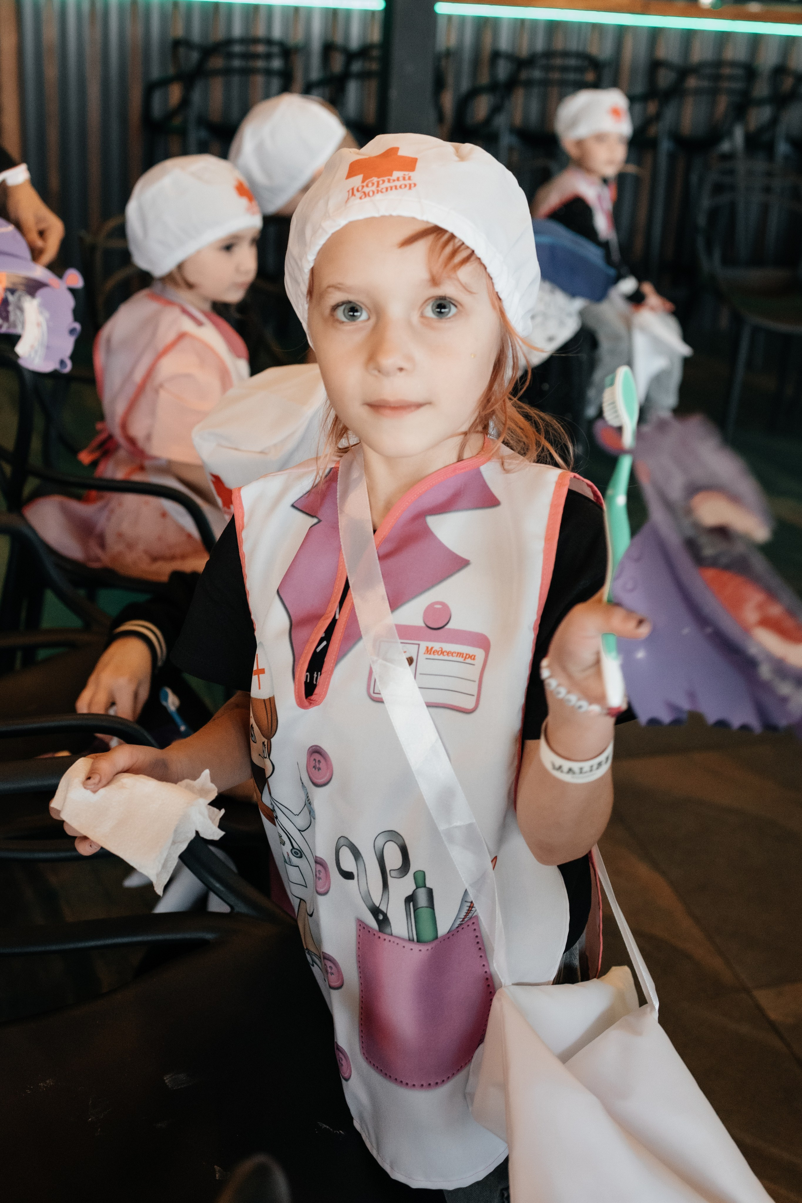 Кукольный театр «Ай болит». Семейный и детский фотограф в Славгороде Анастасия Винс