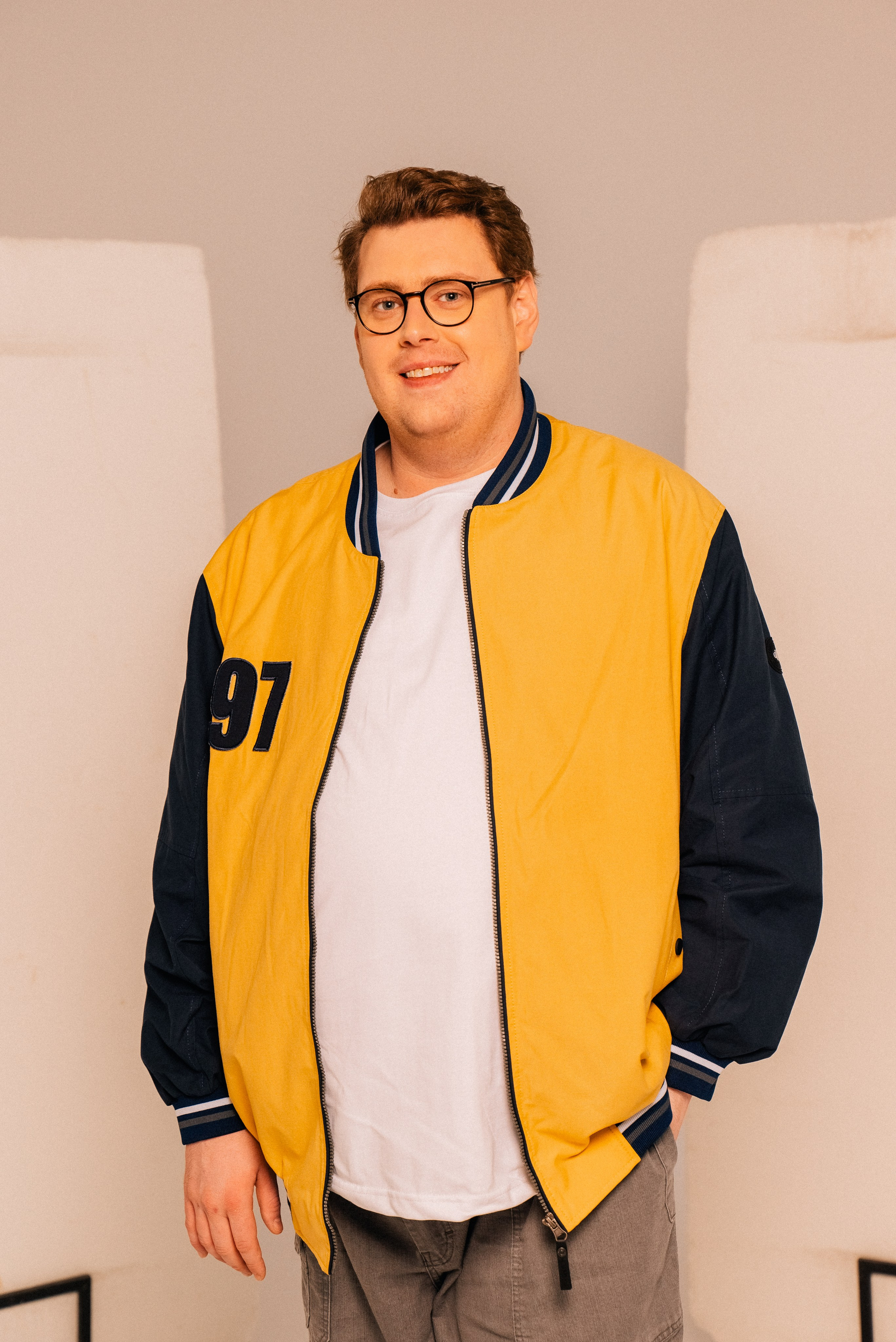 Дэниэл Барнс Актёр, сериал Олдскул, сериал Москва слезам не верит все только начинается