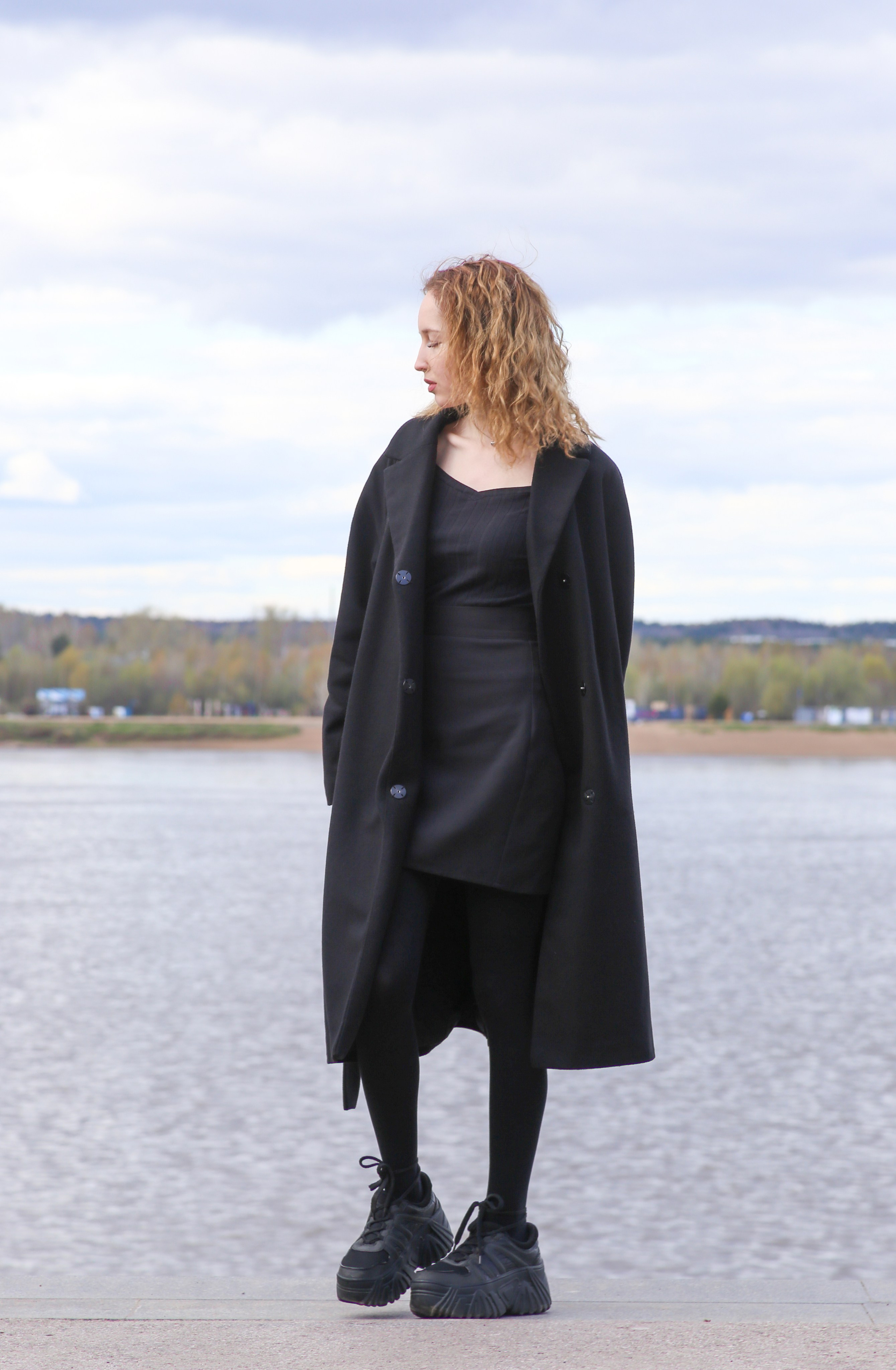 Алина в городе. Фотограф Пермь. Фотосессия в фотостудии Перми и на свежем воздухе