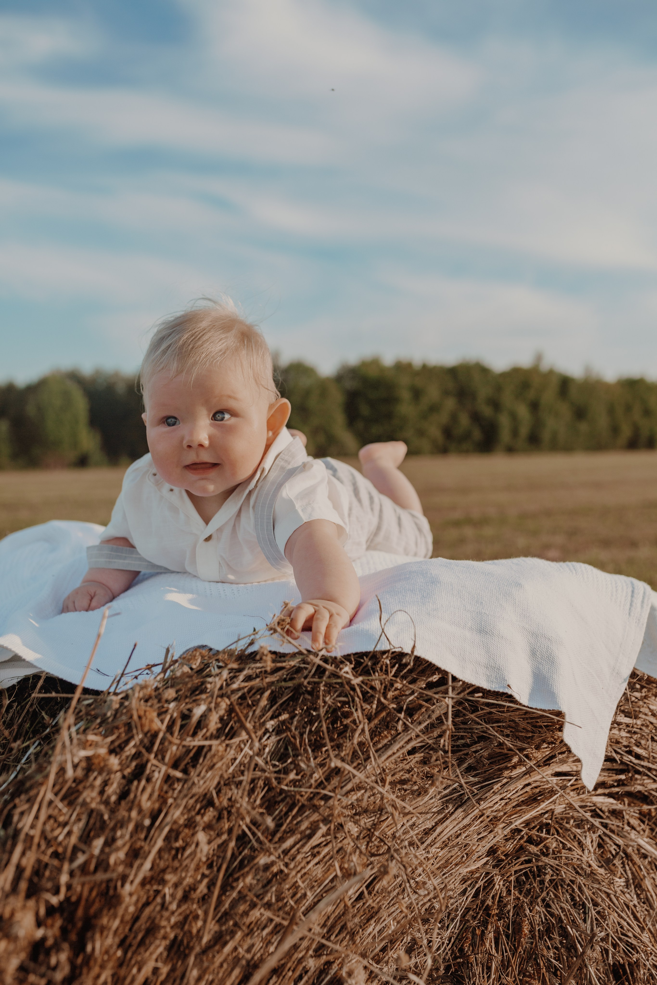 Арина, Максим, Иван. Контент–фотограф | Леся Лесная