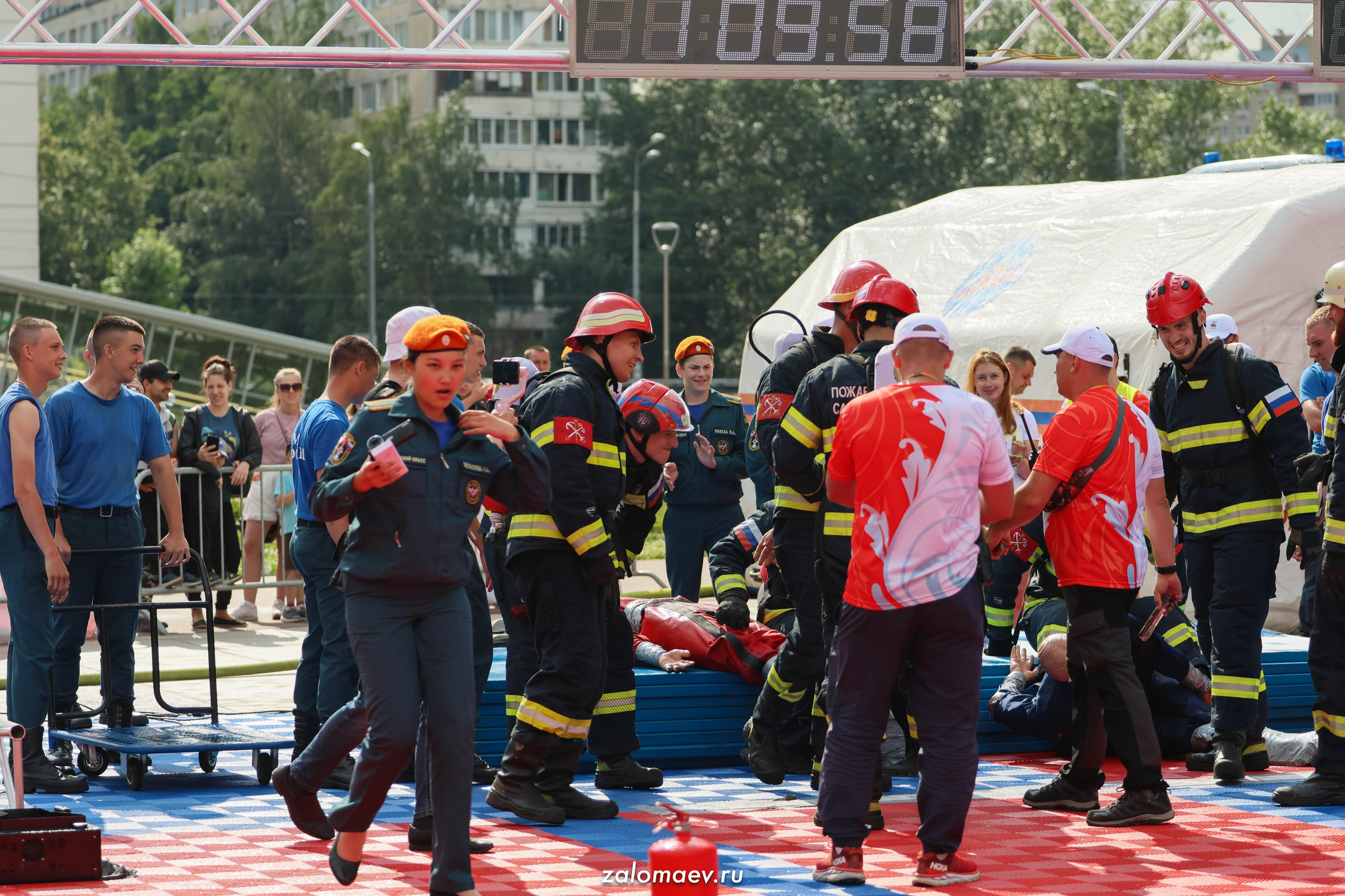 Сильнейший пожарный. Фотограф Александр Заломаев
