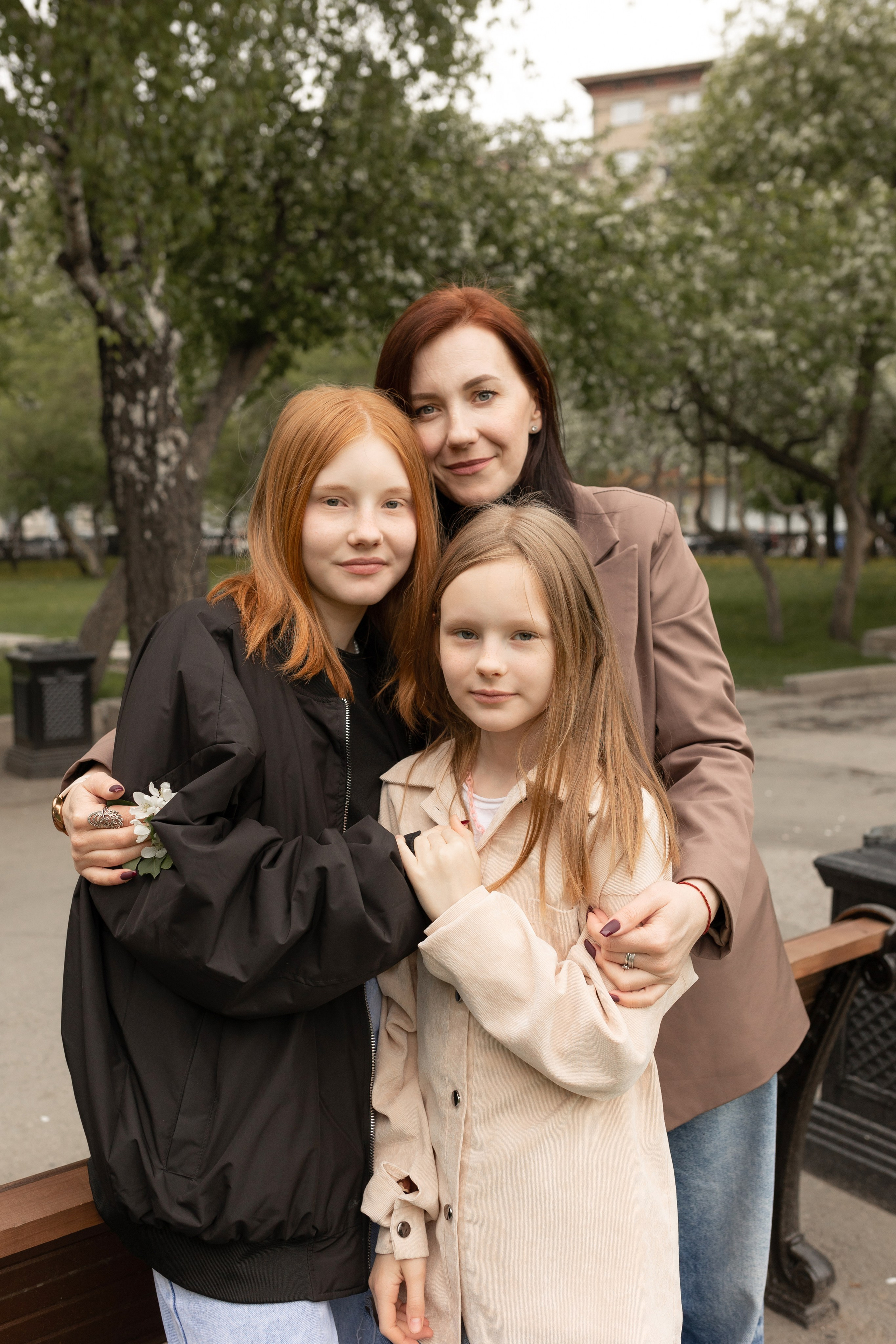 Дарья, Флора и Александра. Семейный и женский фотограф, стильный репортаж в г. Новосибирск