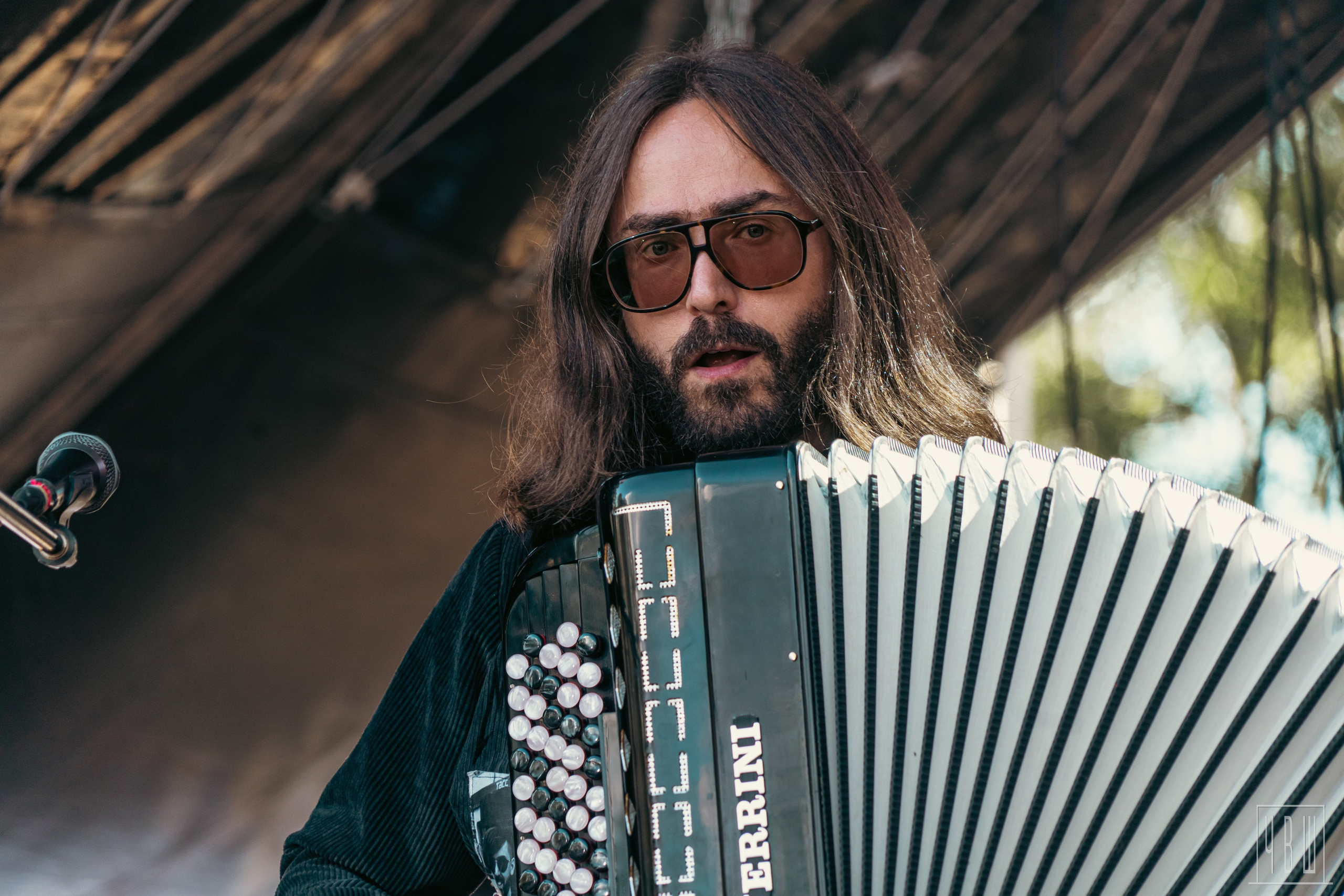 Живой! 2025, День Второй. Человек в Шляпе