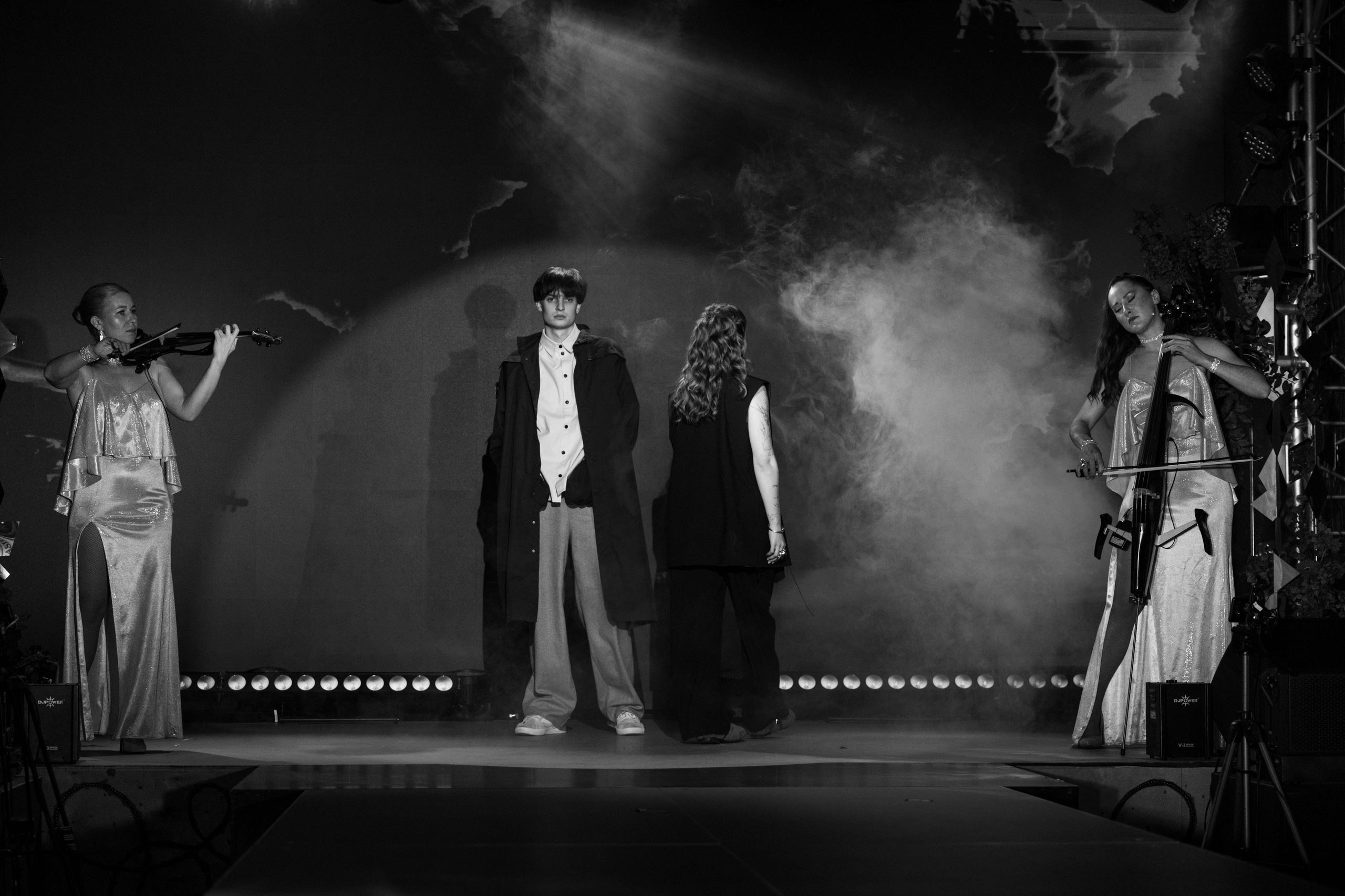 Модный показ «ИСКУШЕНИЕ» Казино Шамбала. Фотограф Olya Posnimay