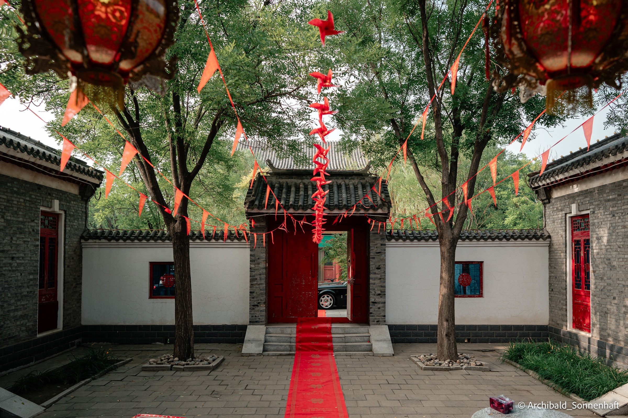Chinese Wedding in China. Photographer in Guangzhou, China. Archibald Sonnenhaft