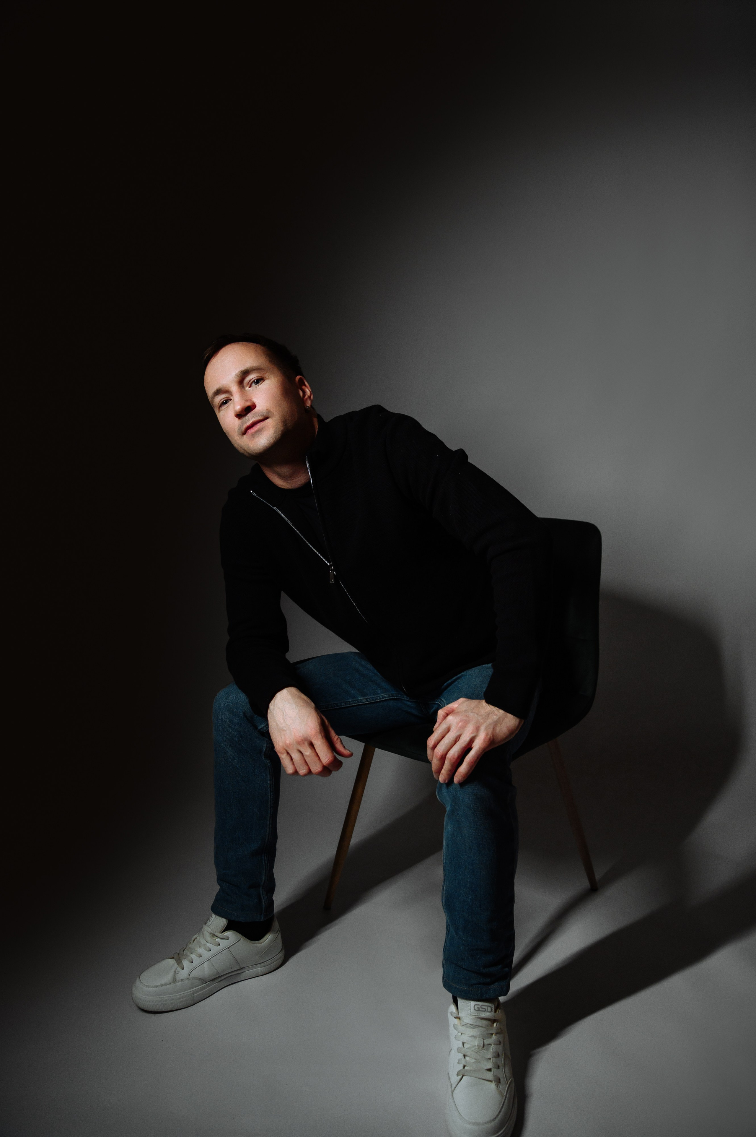 Мужской портрет. Портретный фотограф Москва, репортаж и естественная постановка