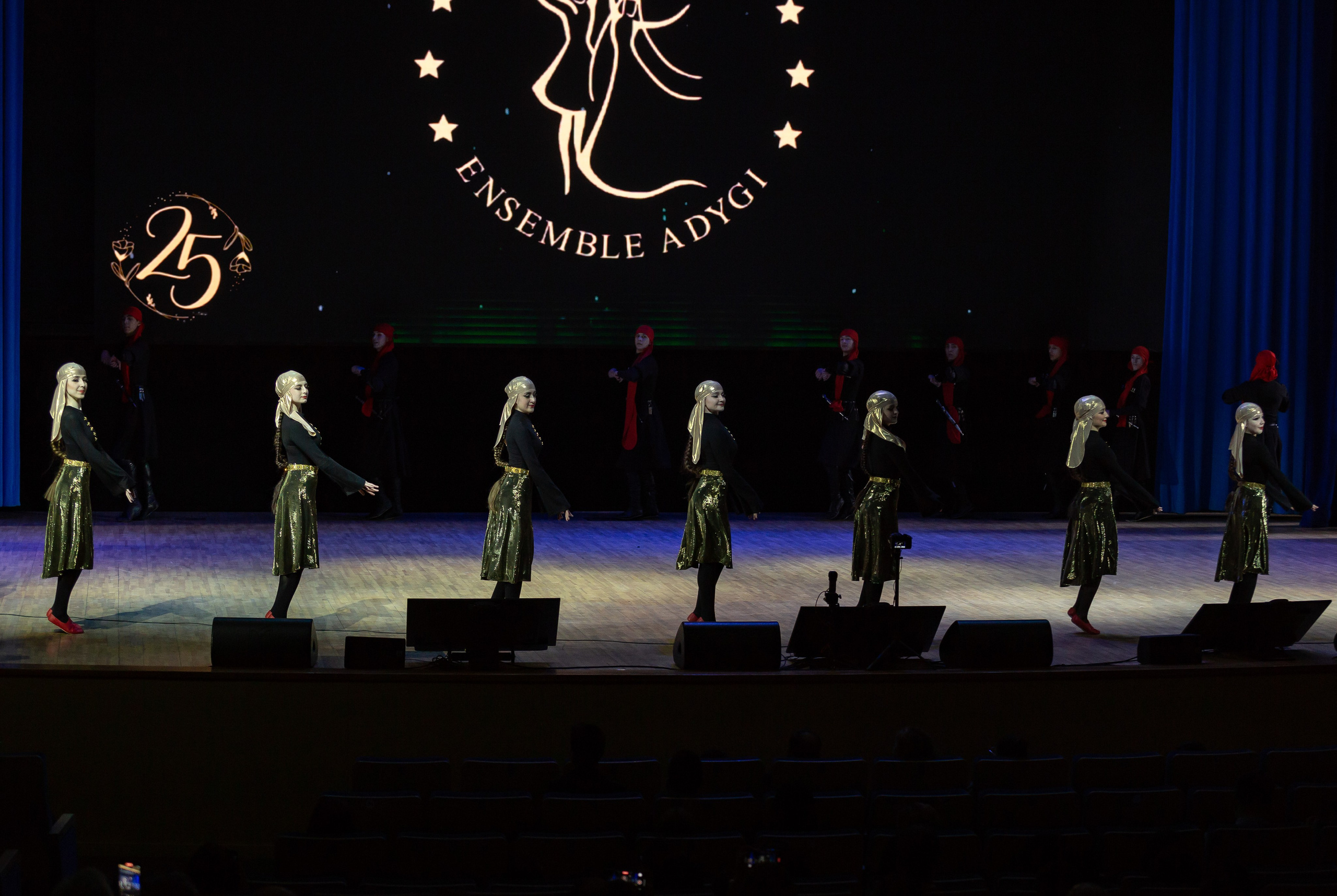 Юбилейный концерт танцевального коллектива «Адыги». Репортажный фотограф в Москве