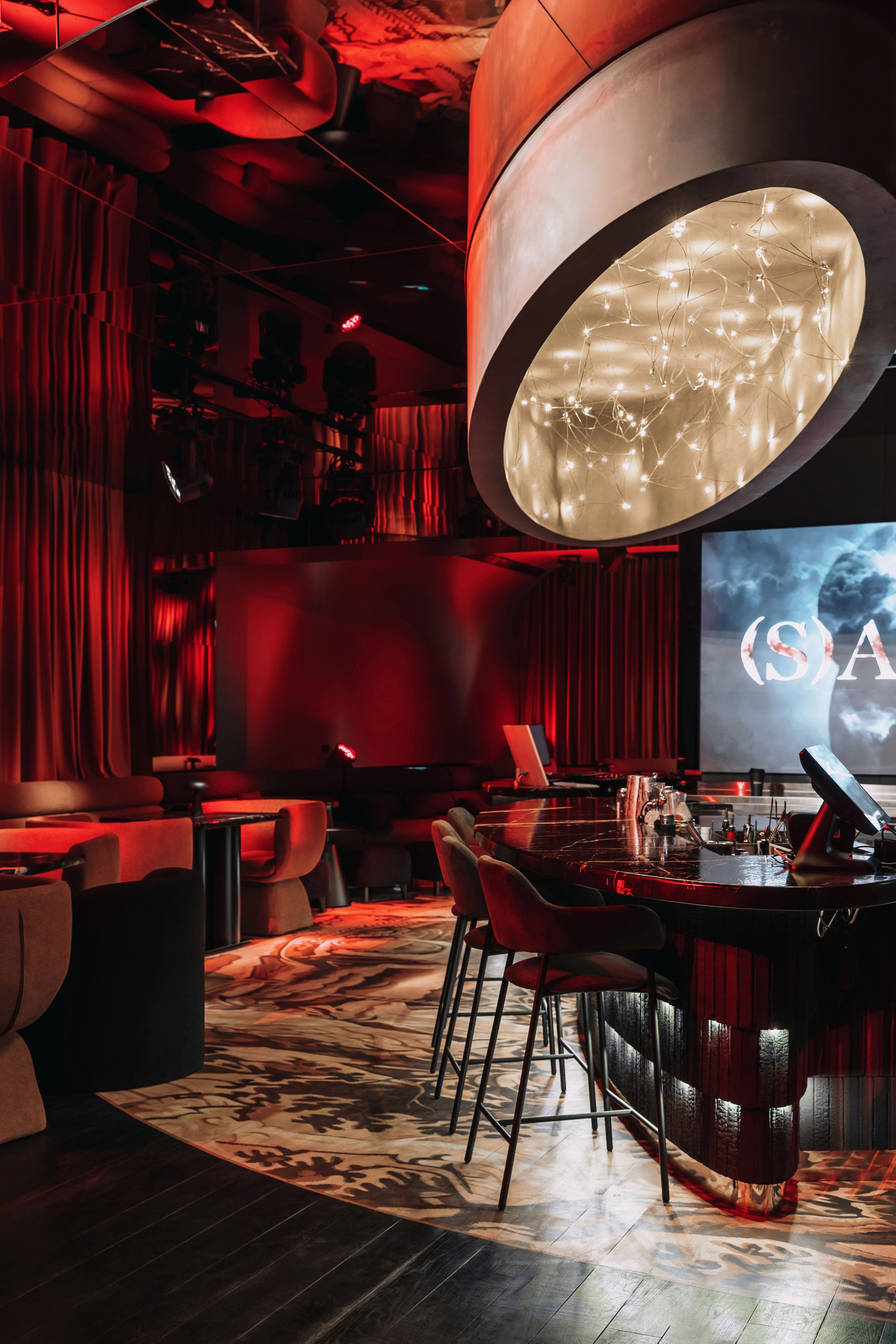 (S)AINT. Репортажный фотограф в Санкт-Петербурге Жолудев Владислав