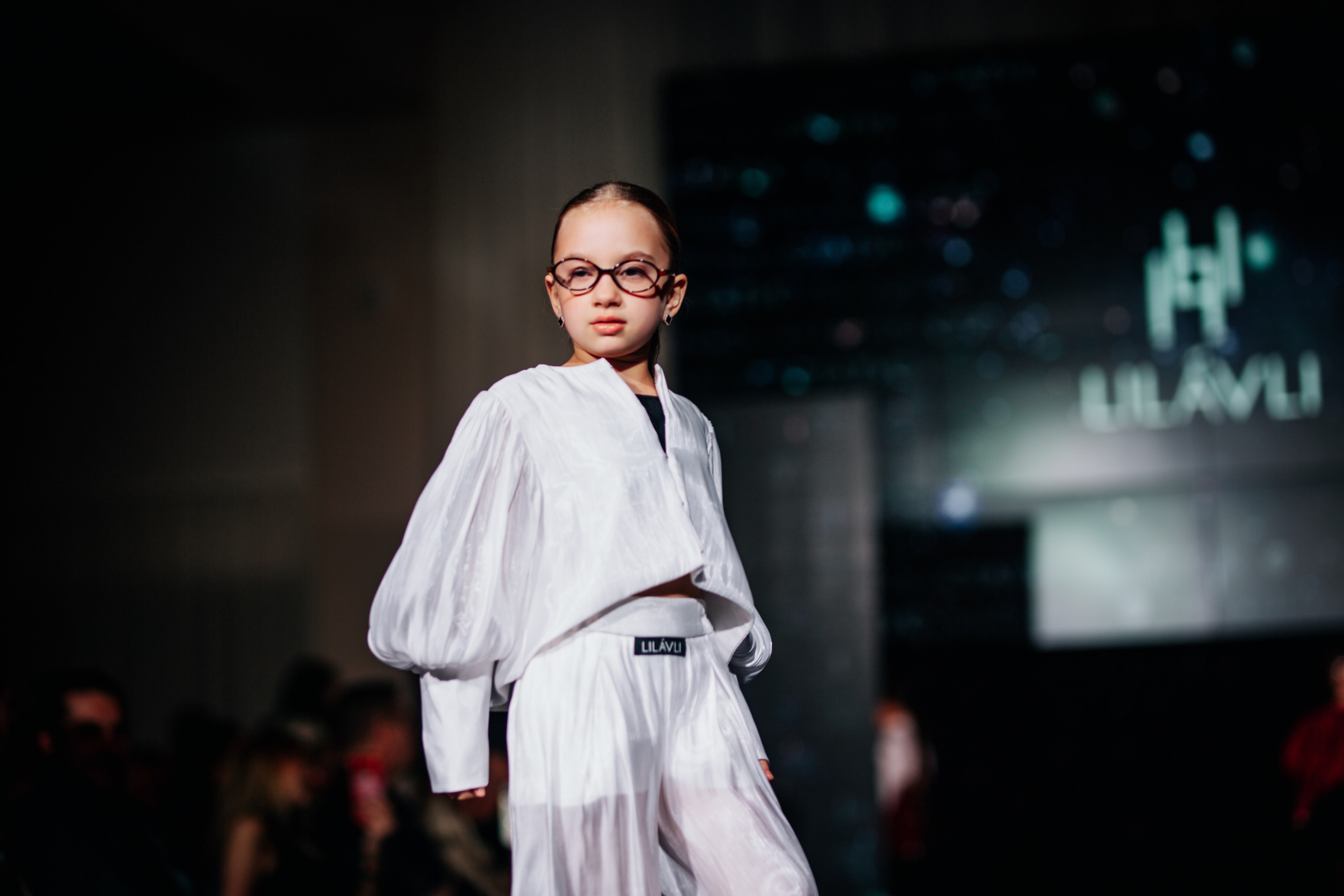 Status Fashion Week. Фотограф в Крыму