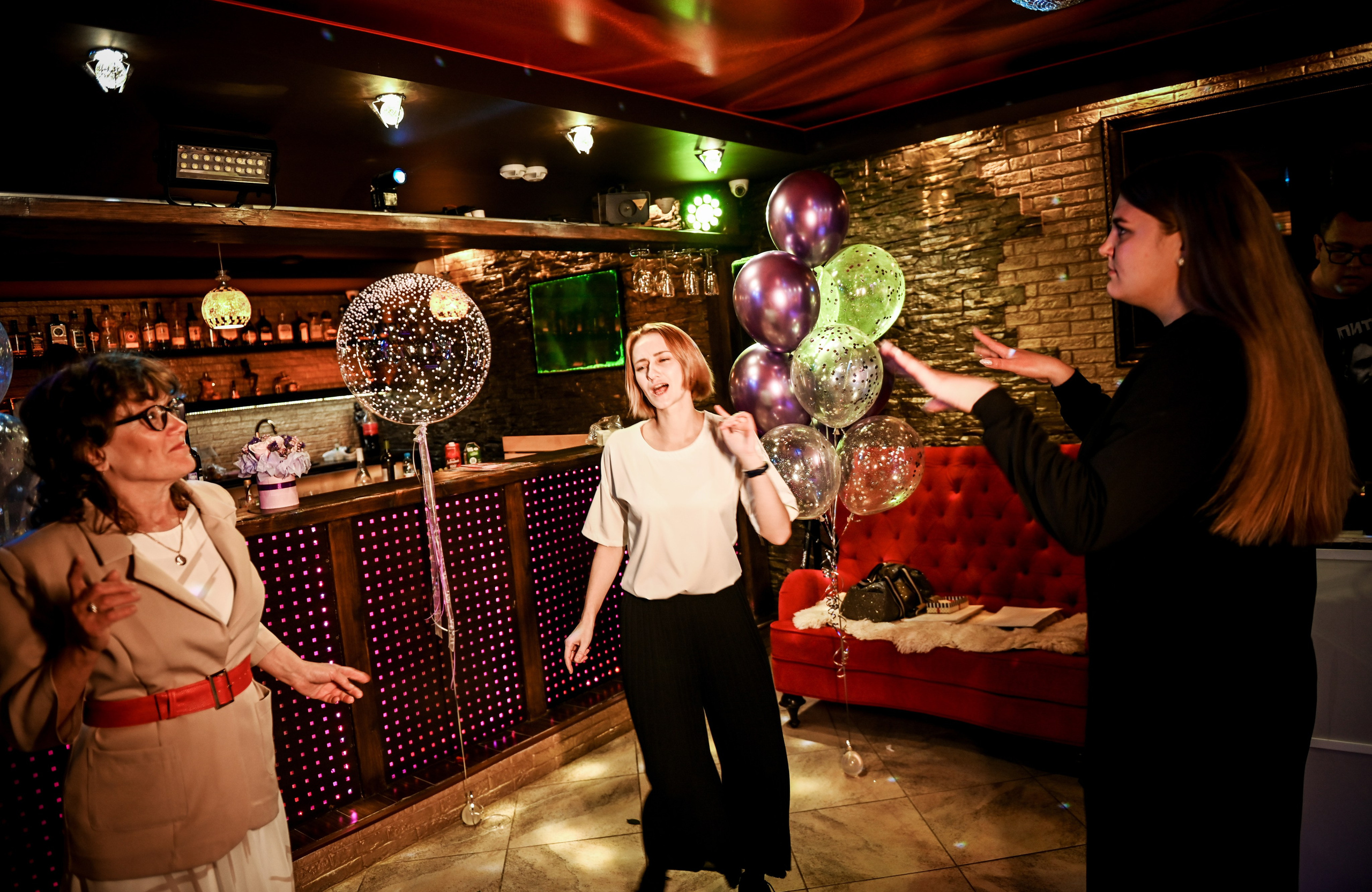 День рождения. Свадебный, семейный, детский, контент фотограф в Омске Максим Ильин