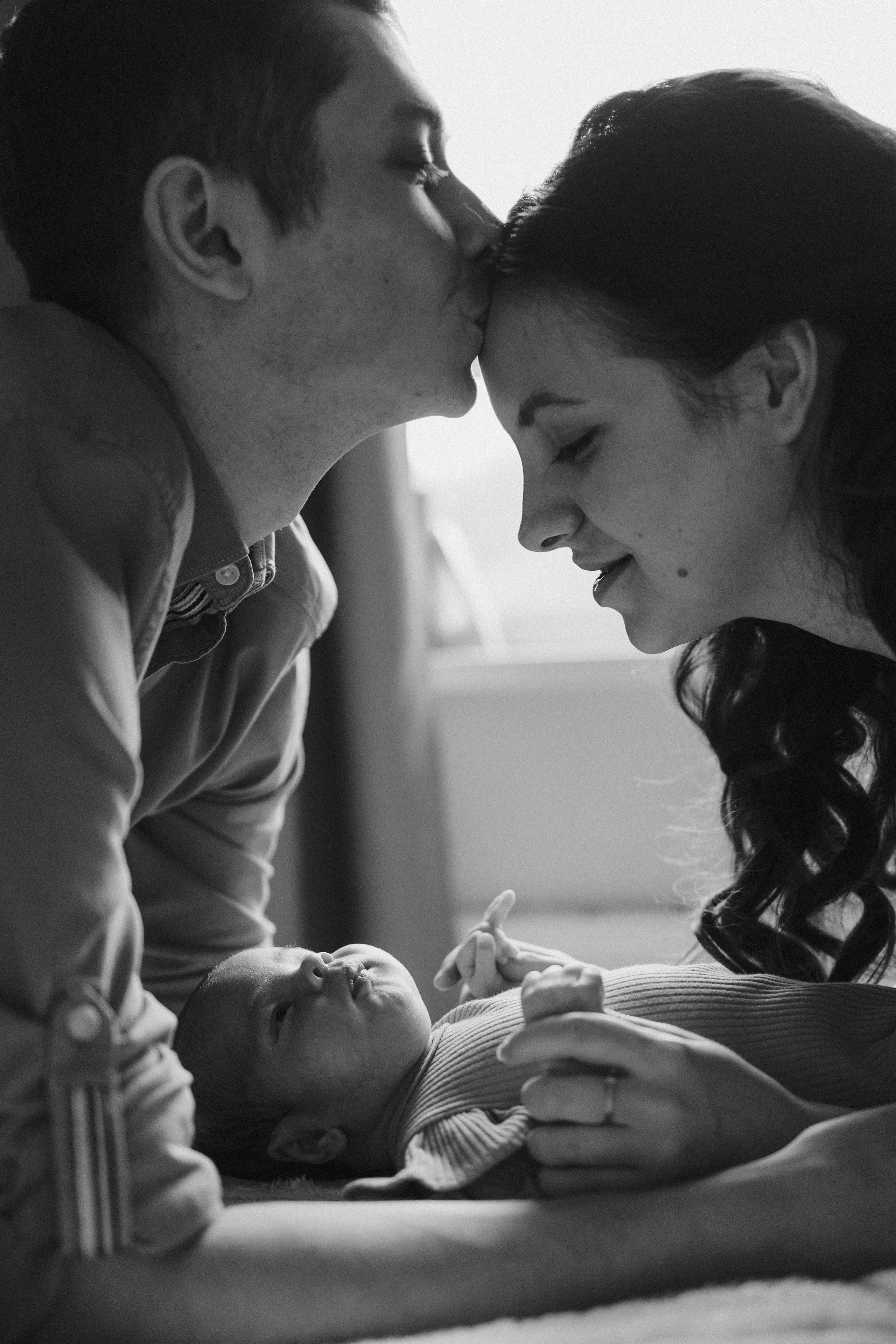 Ньюборн в Москве с малышкой Тоней. Семейный фотограф в Москве и Люберцах Юлия Гуськова