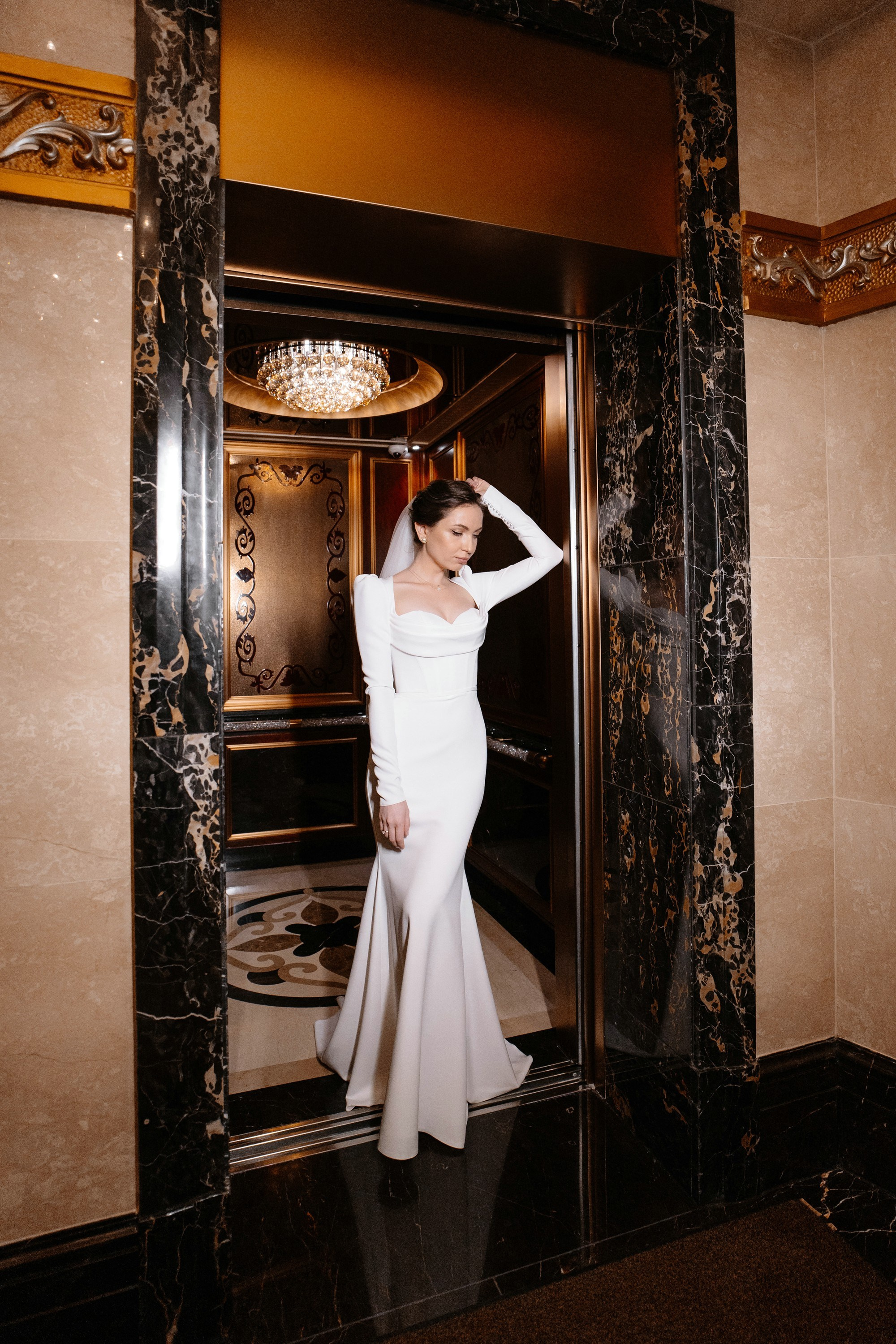 Фотосессия свадьбы в Lotte Plaza. Свадебный и семейный фотограф в Москве Светлана Зоткина