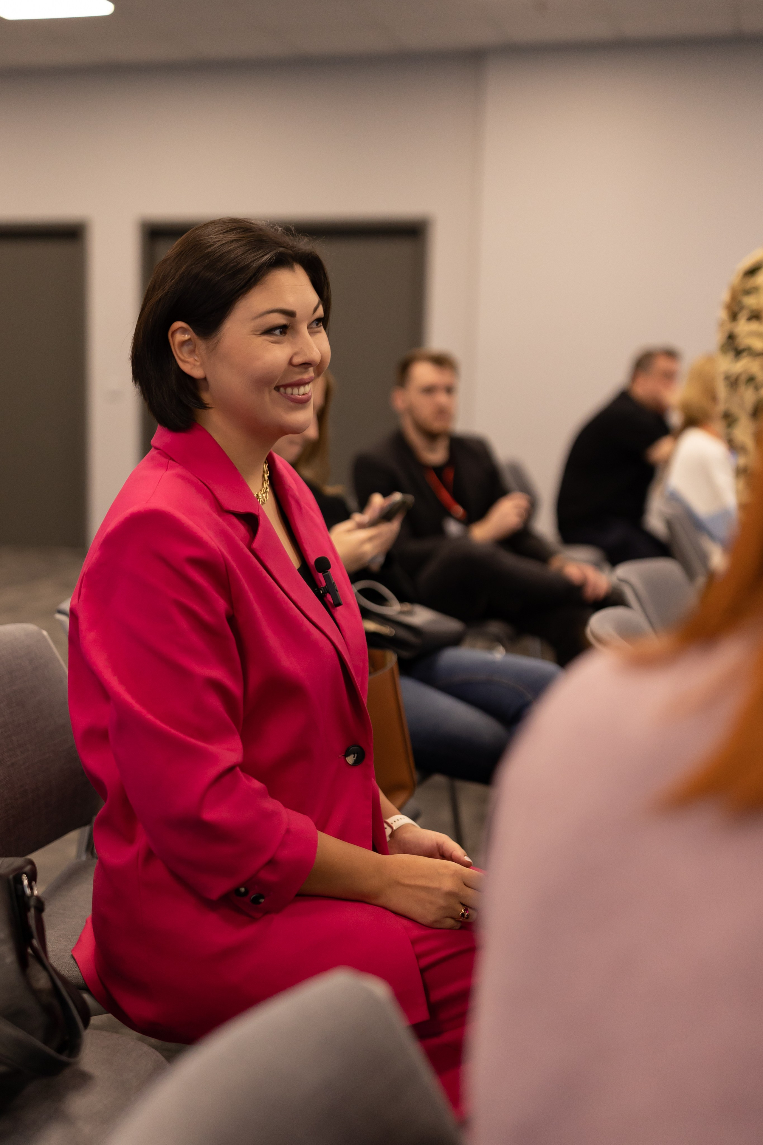 Только суть ЛИДЕР (Сколково). Сказочный фотограф для Вас и Вашей семьи