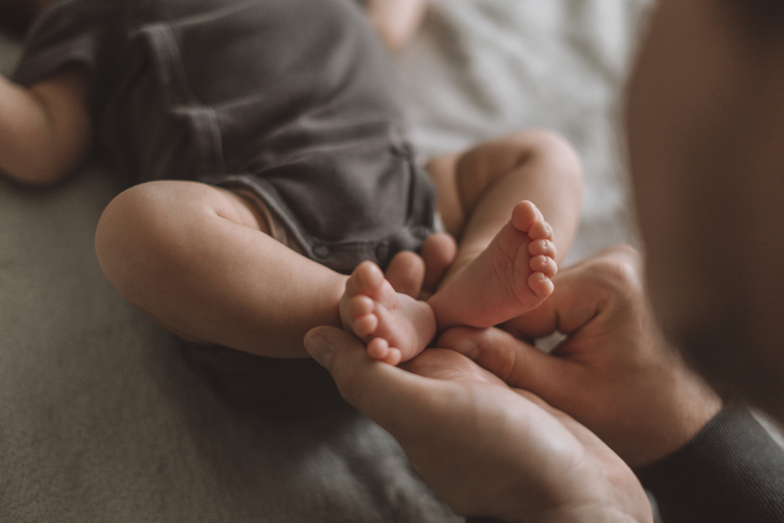 Фотосессия новорожденного малыша у вас дома. Семейный фотограф Ольга Мишустина в Самаре