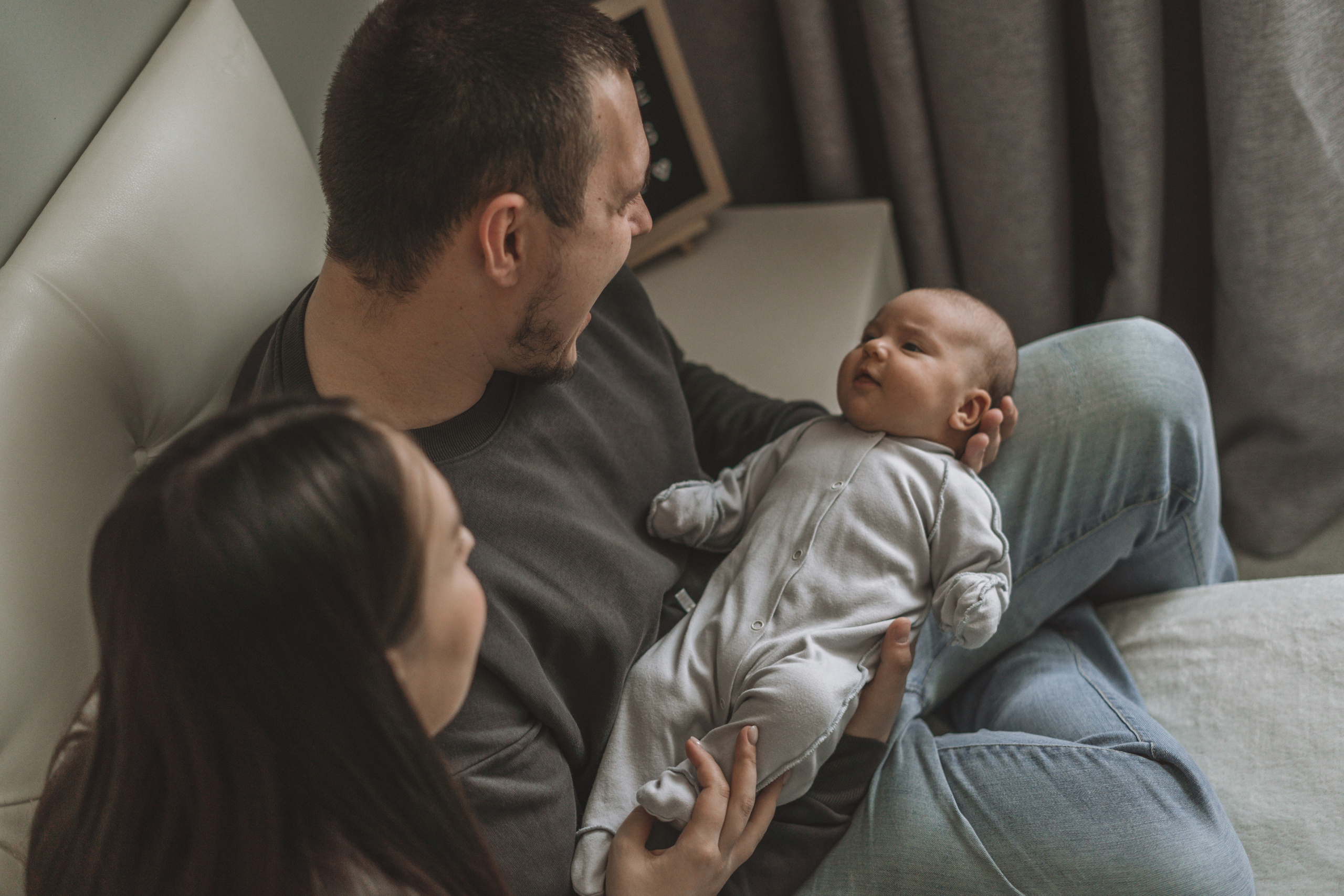 Фотосессия новорожденного малыша у вас дома. Семейный фотограф Ольга Мишустина в Самаре