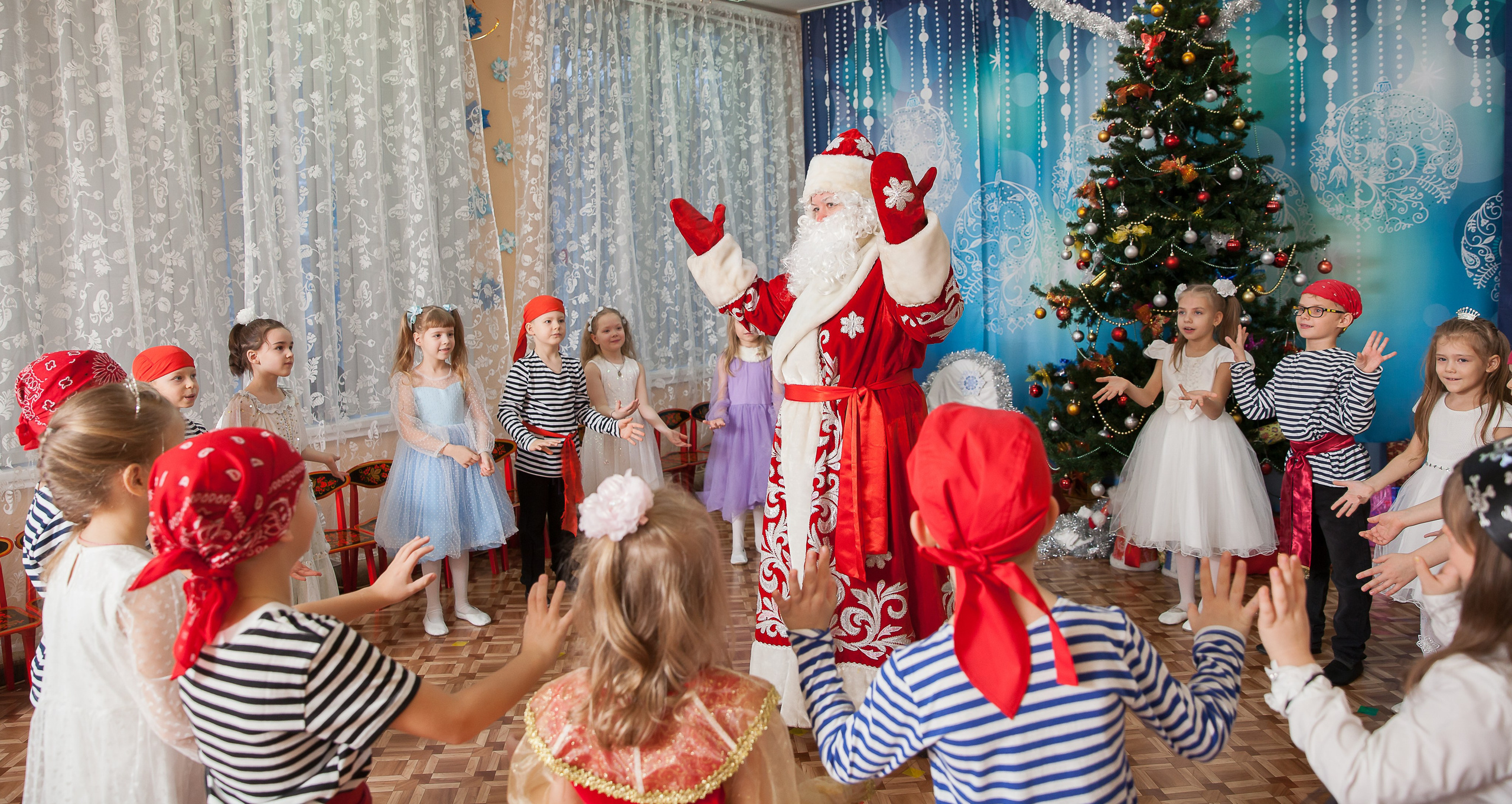 Новый Год 1508. Выпускные альбомы Москва. Фотограф Шукурова Кристина