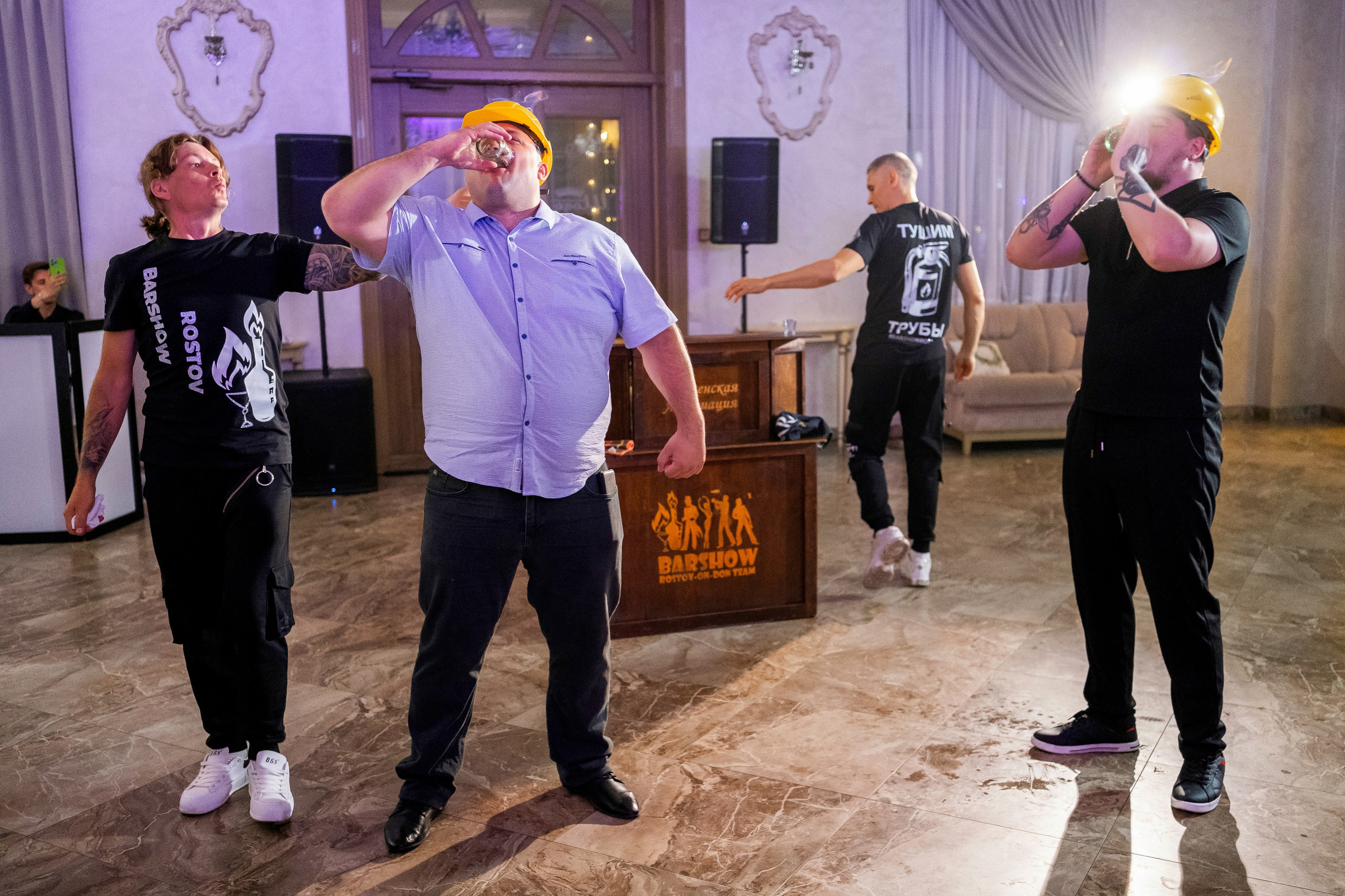 Илья и Мария. Свадебный фотограф | репортаж | праздники | крещение