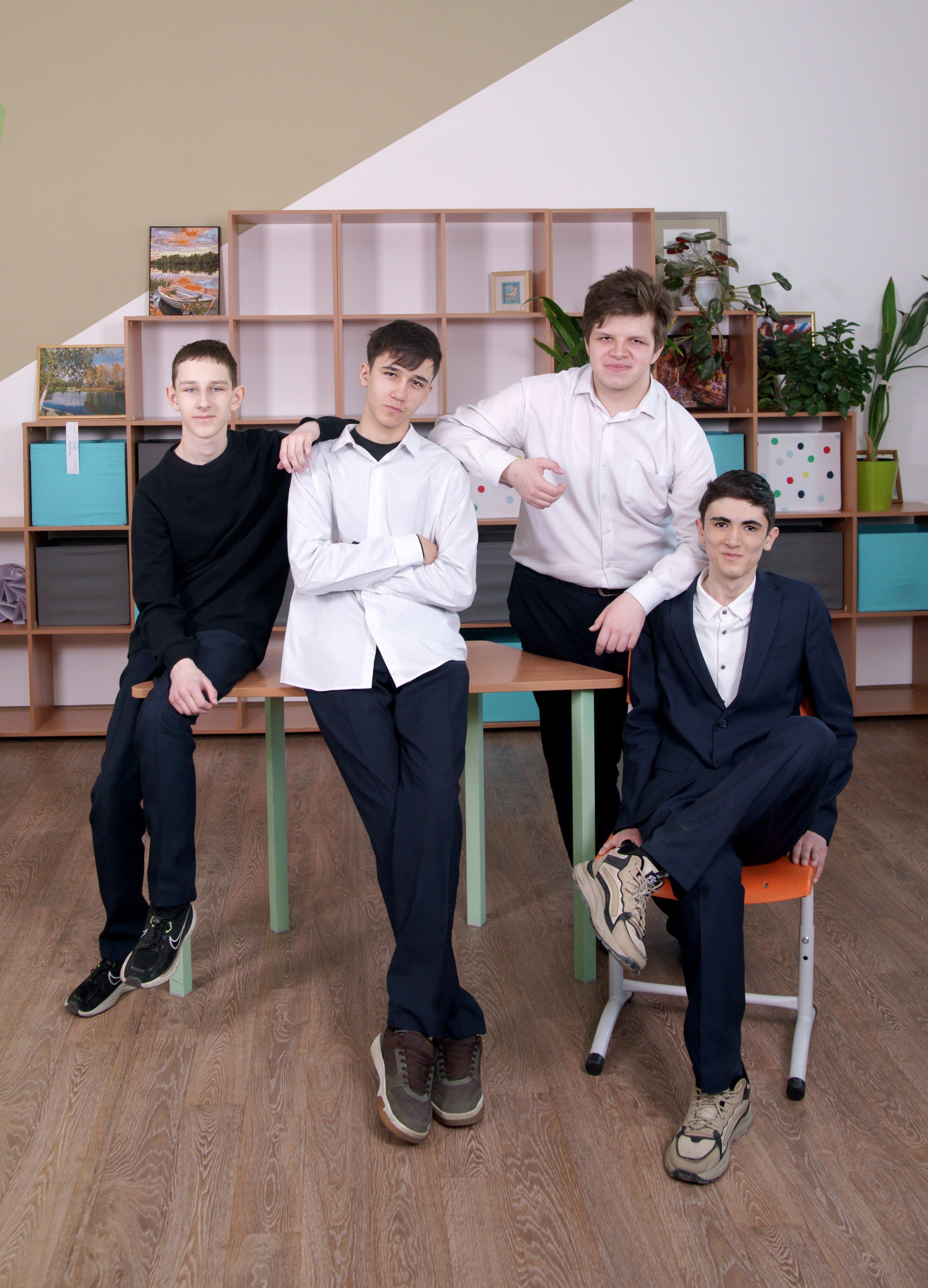 Школьная фотосессия выпускников 9, 11 классов в Иркутске