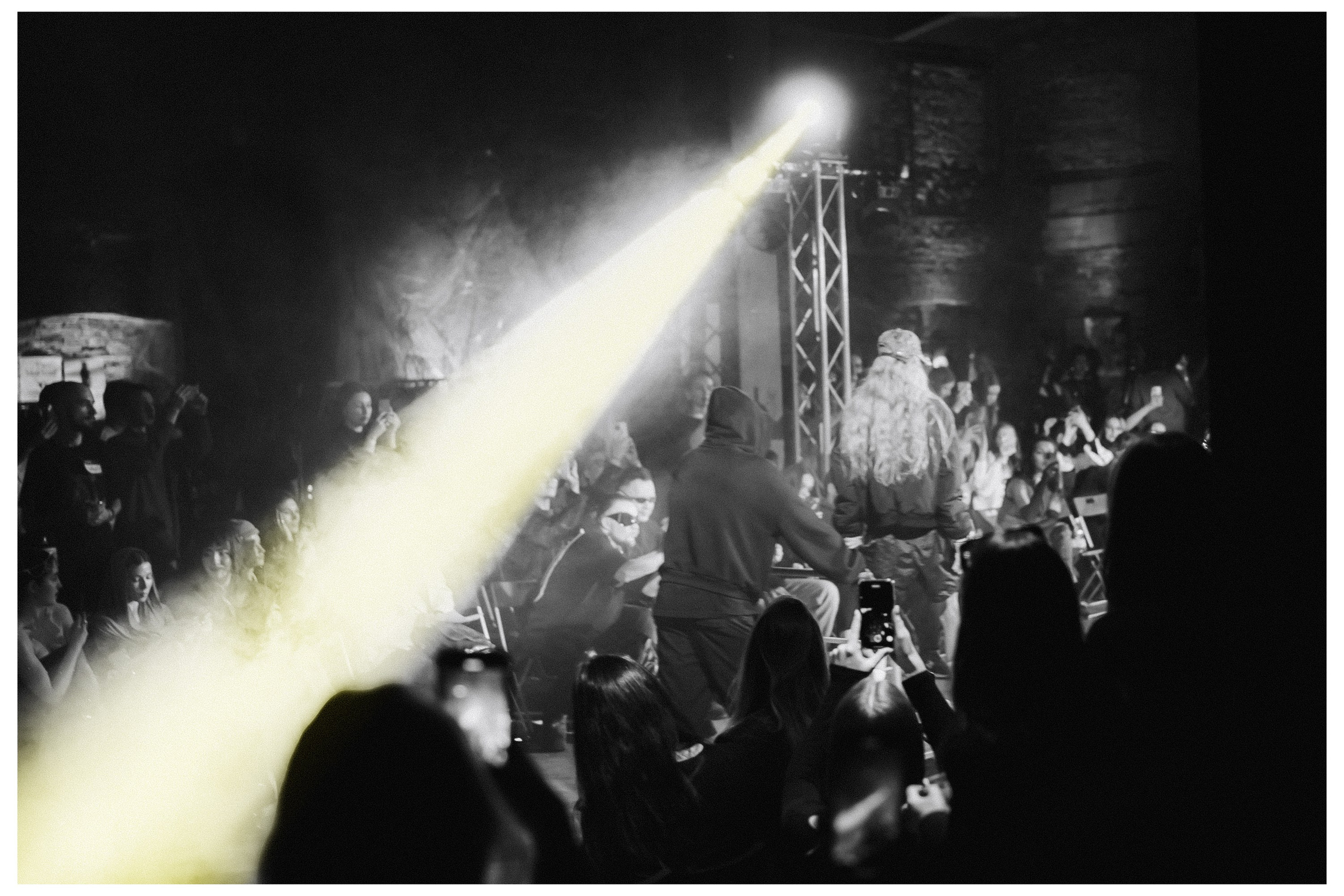 Auxi Noise fashion spb. Репортажный и студийный фотограф в Санкт-Петербурге Марк Скворцов