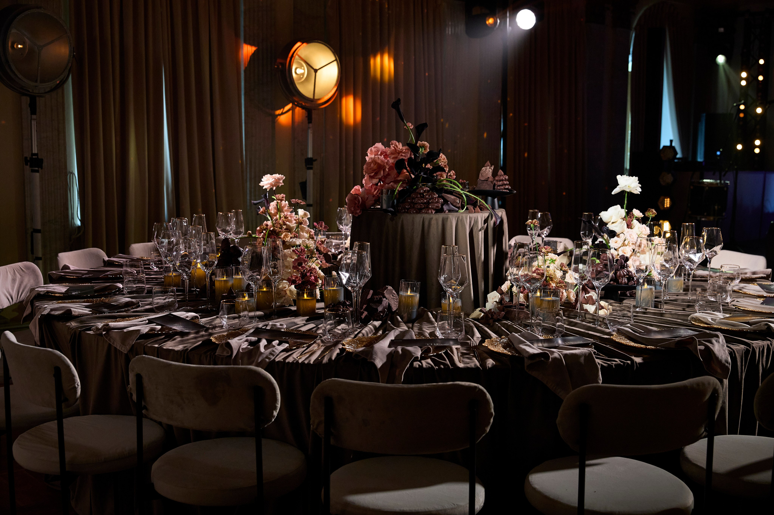 Особняк Ермолинского. Свадебный фотограф Анастасия Казакова