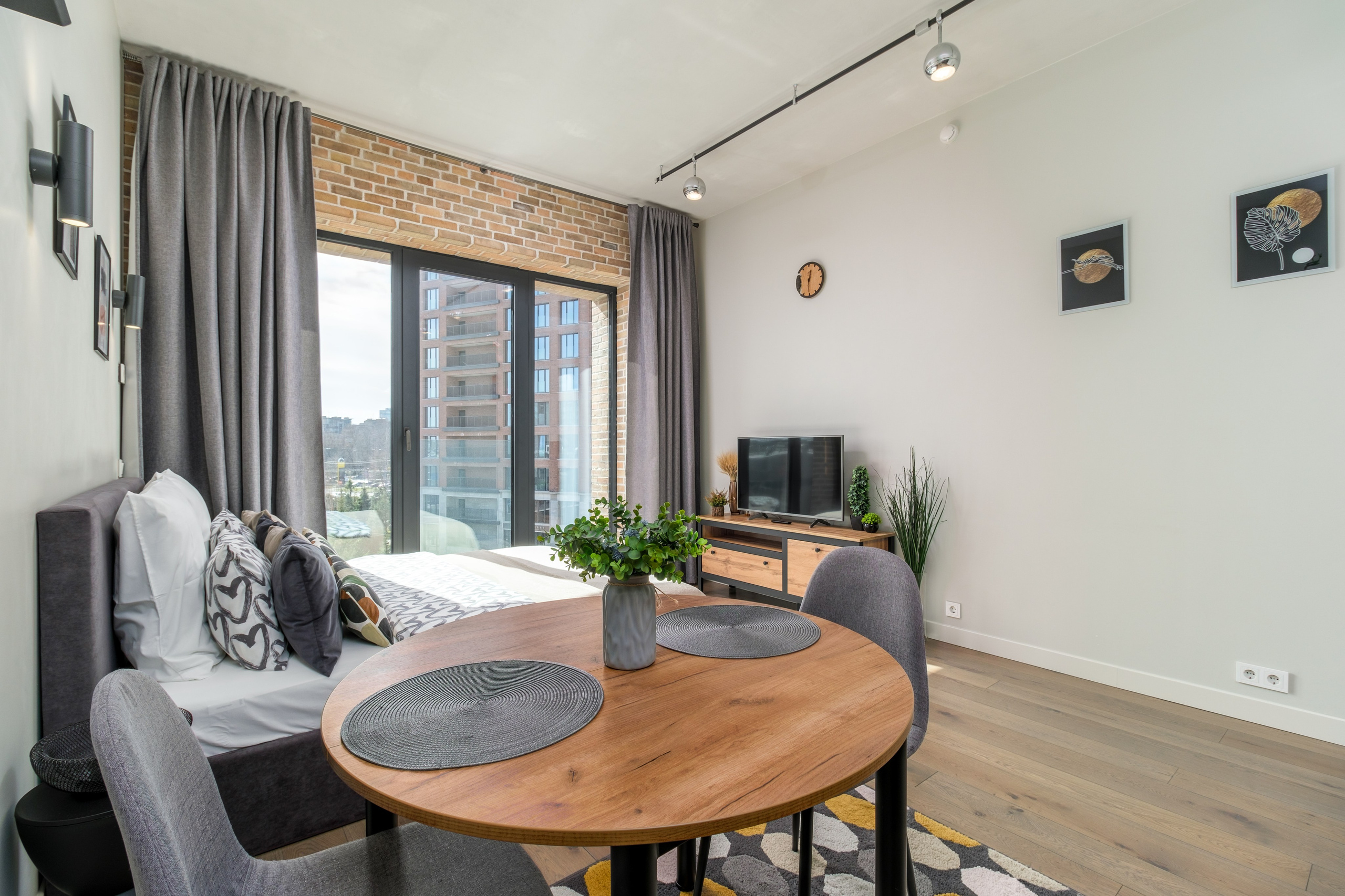 Интерьерная съёмка апартаментов