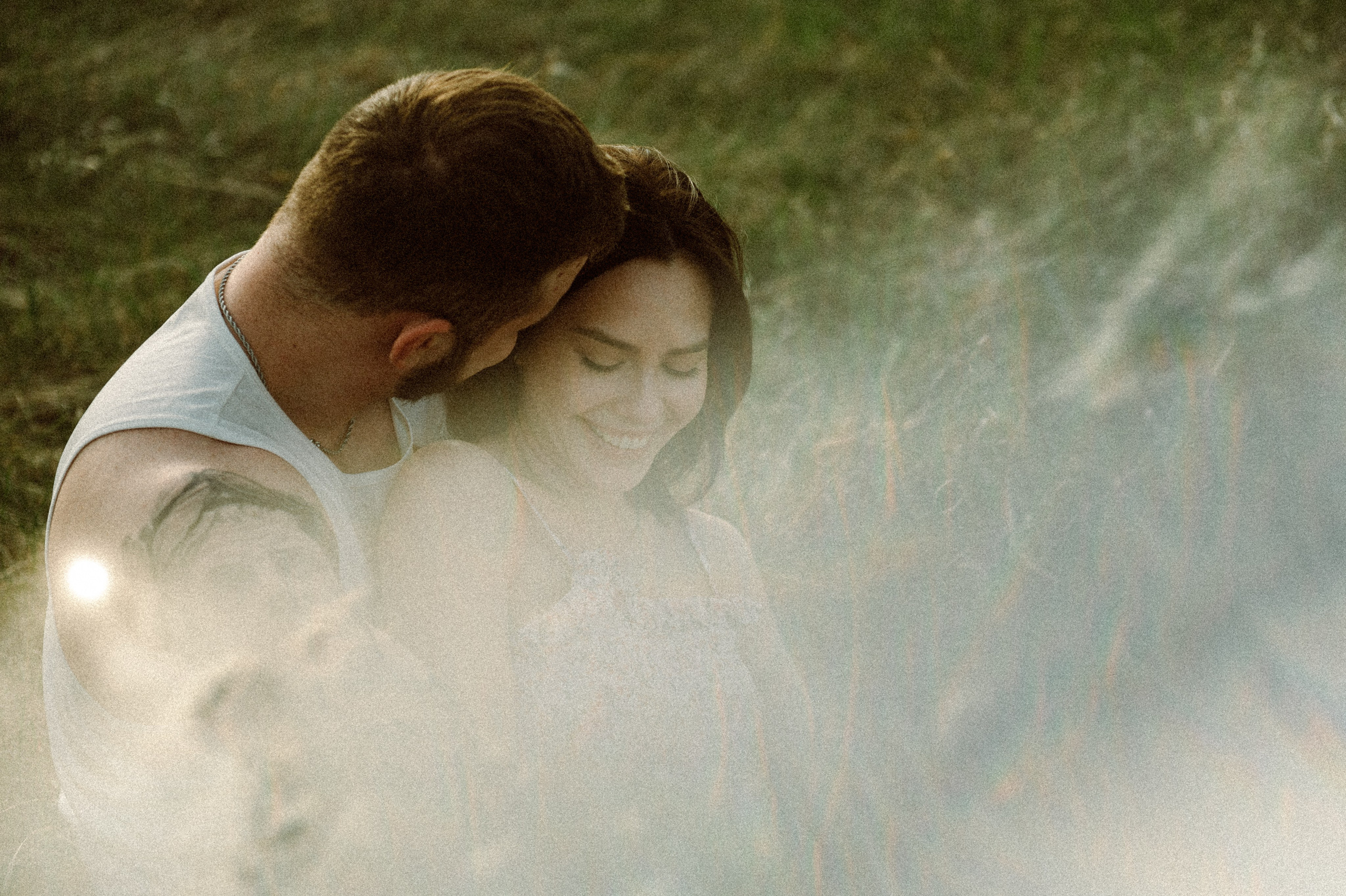Фотосессия Love Story. Фотограф в Барнауле Дарья Бутурлакина. Люби.Цени.Касайся