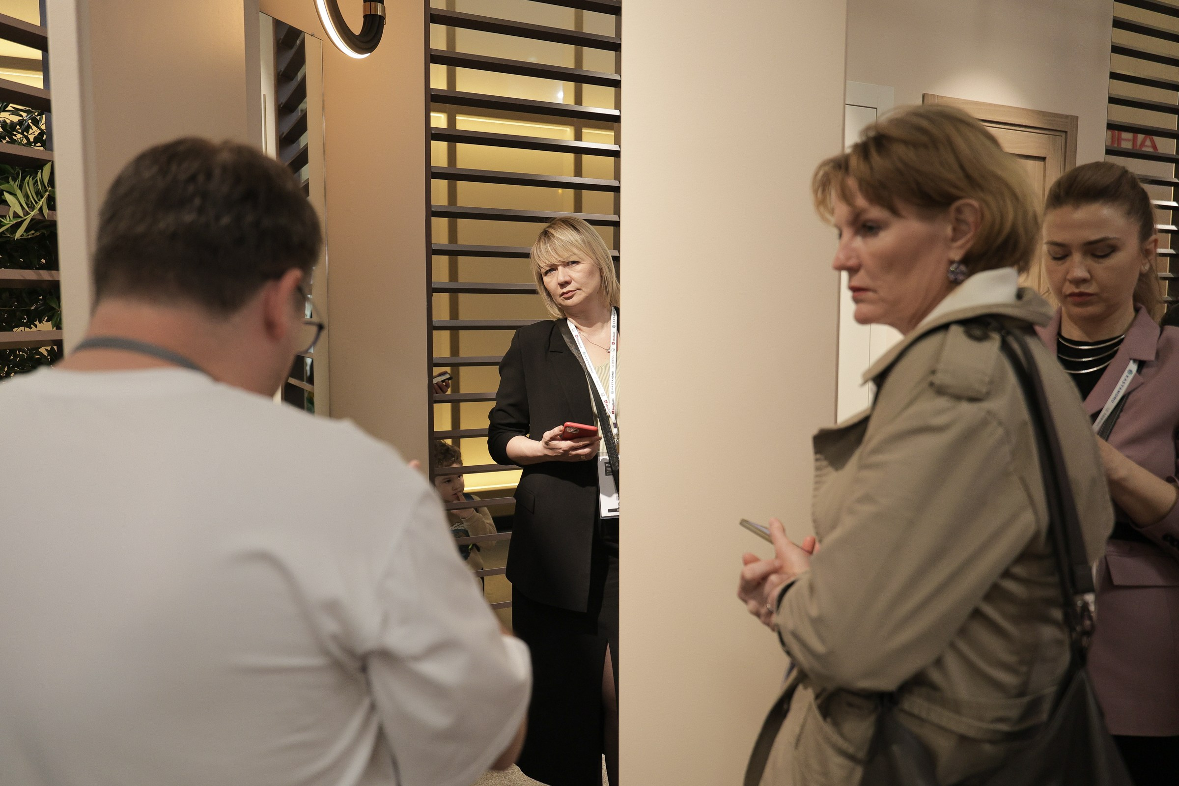 /РЕПОРТАЖ/ Выставка МосБилд. 2024. Свадебный фотограф Великий Новгород Станислав Кособудский