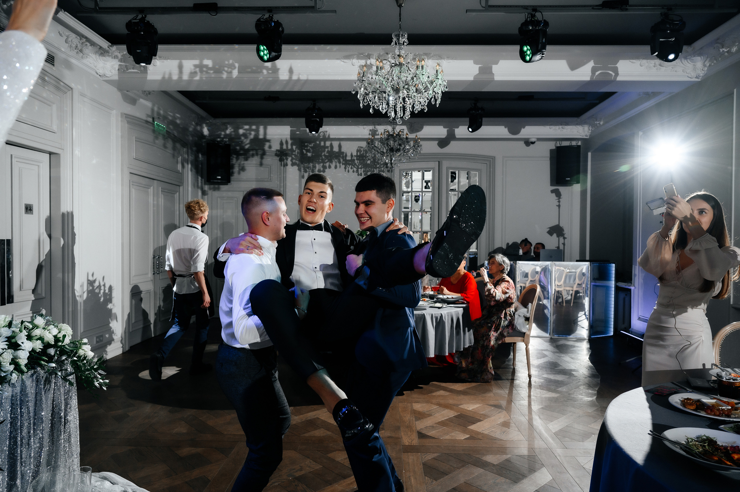 Тома и Антон. Свадебный видеограф в Москве Никонова Анна