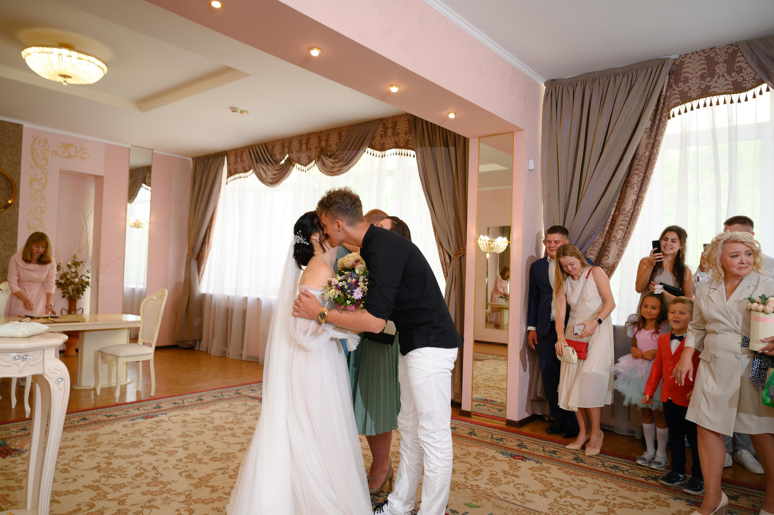 Вика + Артем. Свадебный видеограф в Москве Никонова Анна