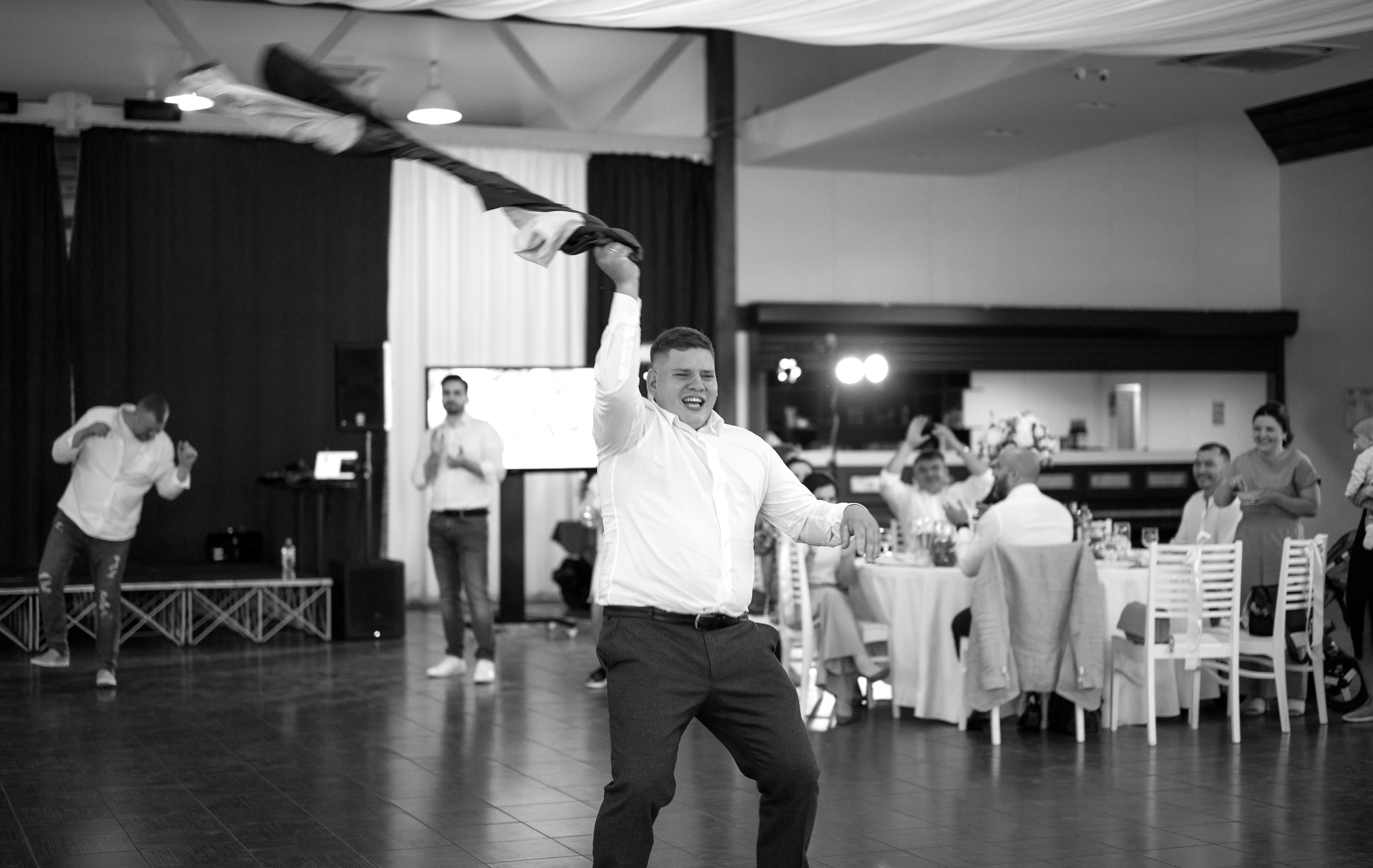 Вика + Артем. Свадебный видеограф в Москве Никонова Анна