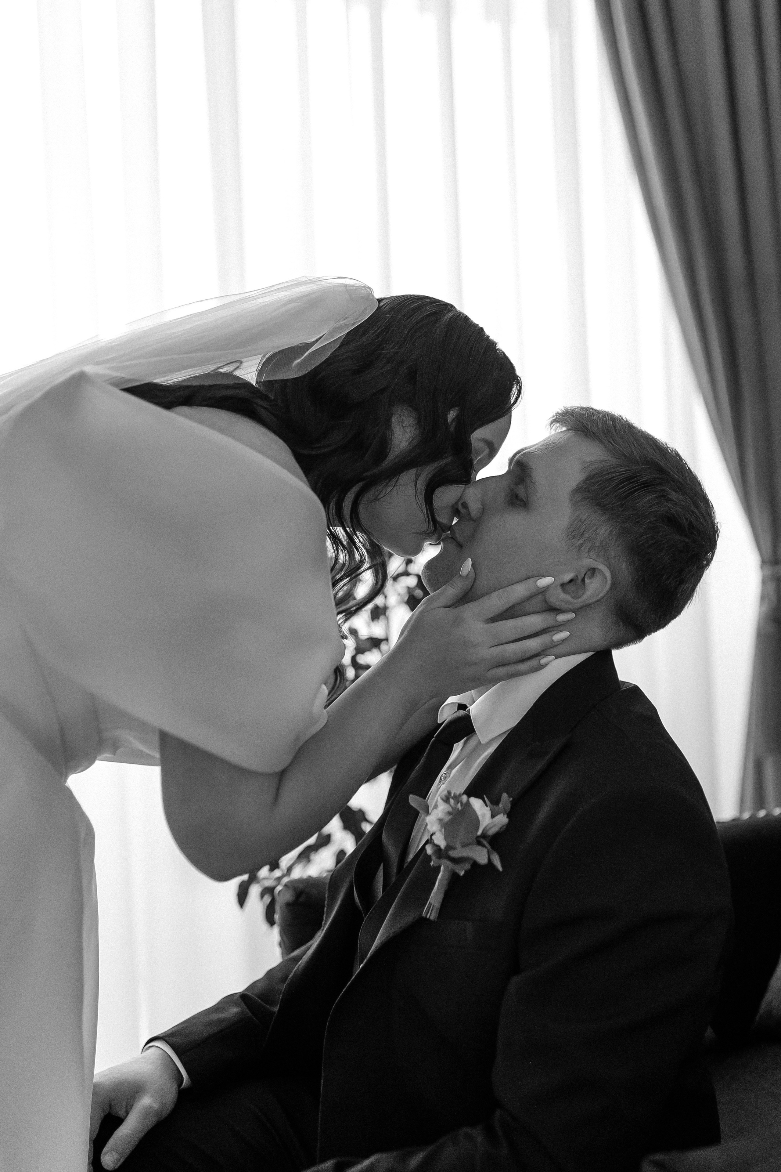 Регистрация брака в Шипиловском Дворце бракосочетания. Свадебный фотограф в Москве Дарья Олендарёва