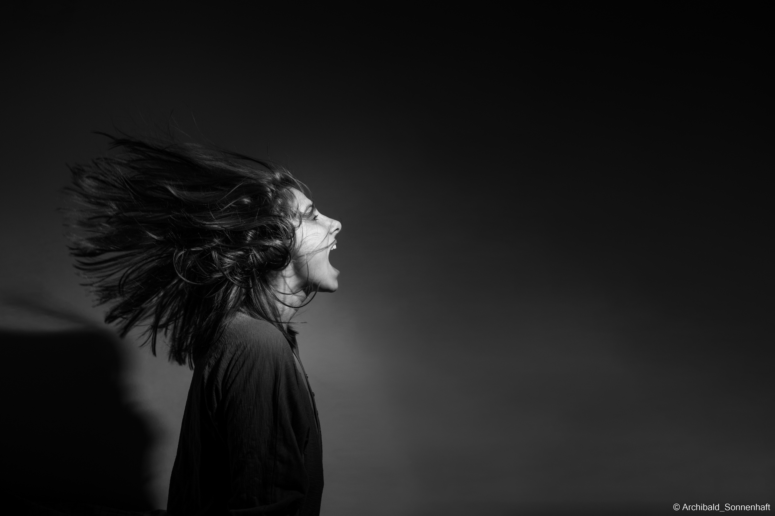 Ermakova Alina, TJU. Photographer in Guangzhou, China. Archibald Sonnenhaft