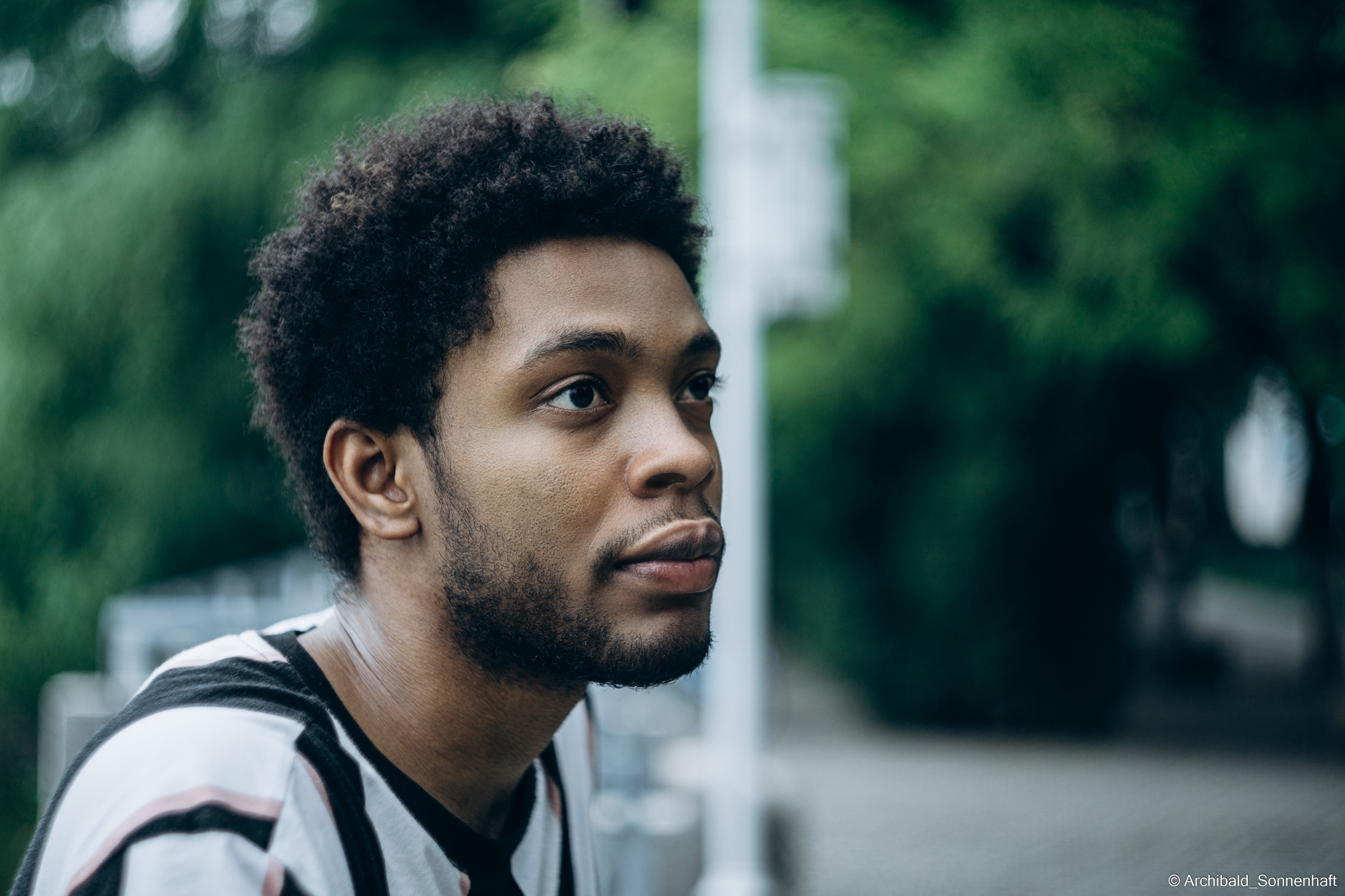 Dilan, Student of Tianjin University. Photographer in Guangzhou, China. Archibald Sonnenhaft