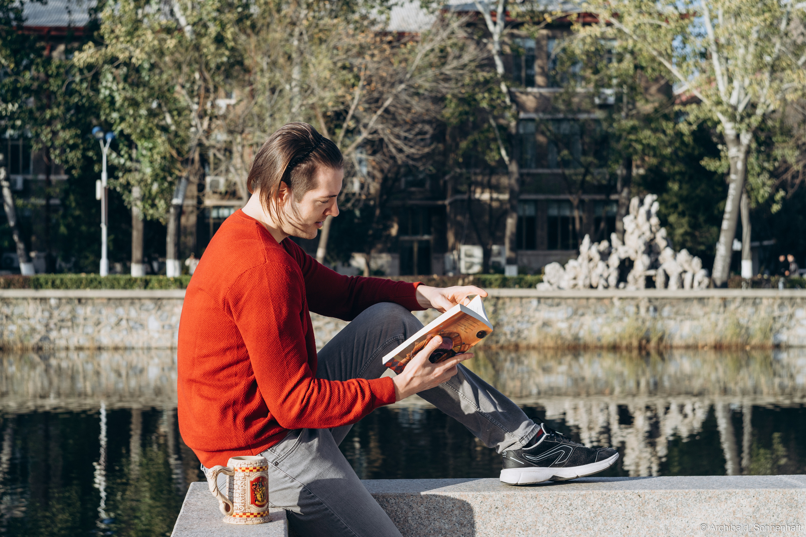 Juan Manuel, 2022.11. Photographer in Guangzhou, China. Archibald Sonnenhaft