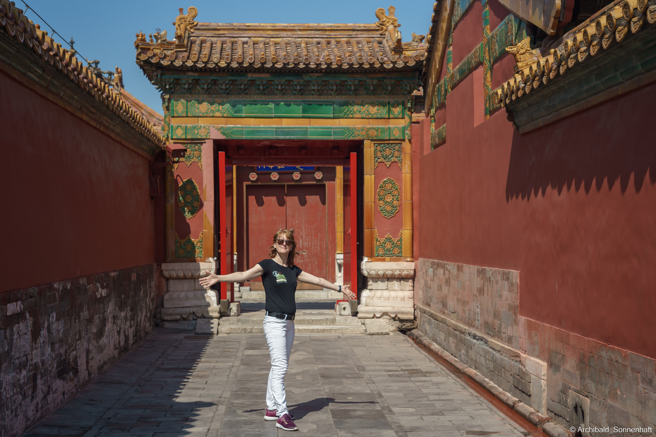 🇨🇳 北京 (Beijng), 2019.07. Photographer in Guangzhou, China. Archibald Sonnenhaft