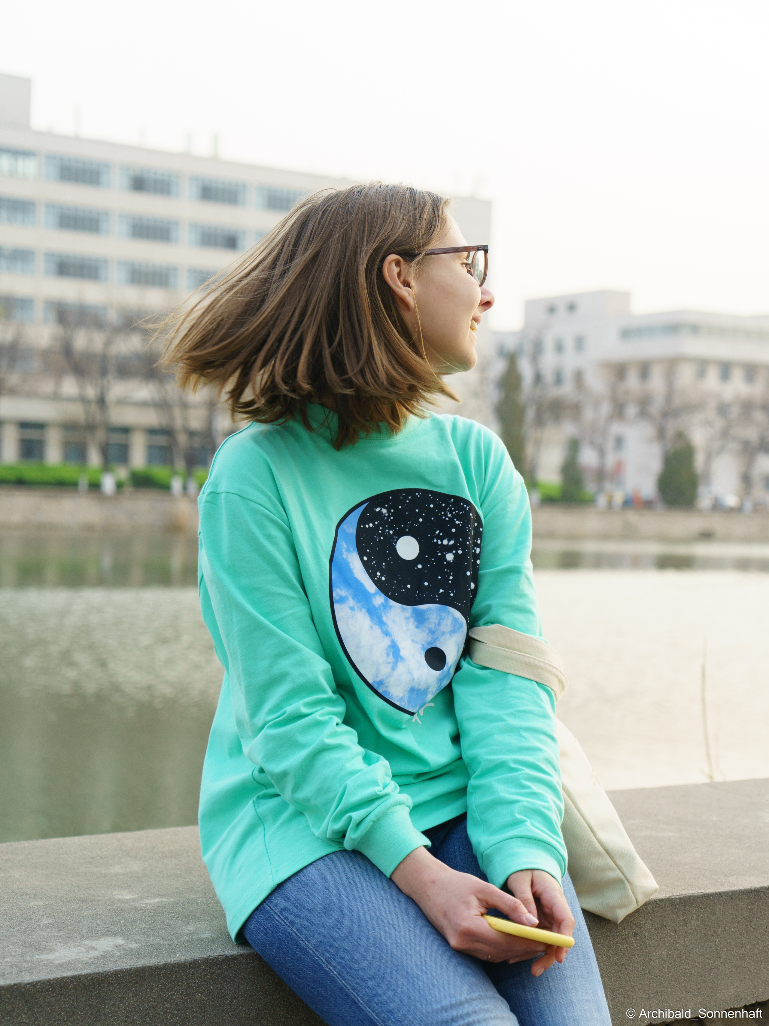 Alina Ermakova, student of Tianjin University. Photographer in Guangzhou, China. Archibald Sonnenhaft