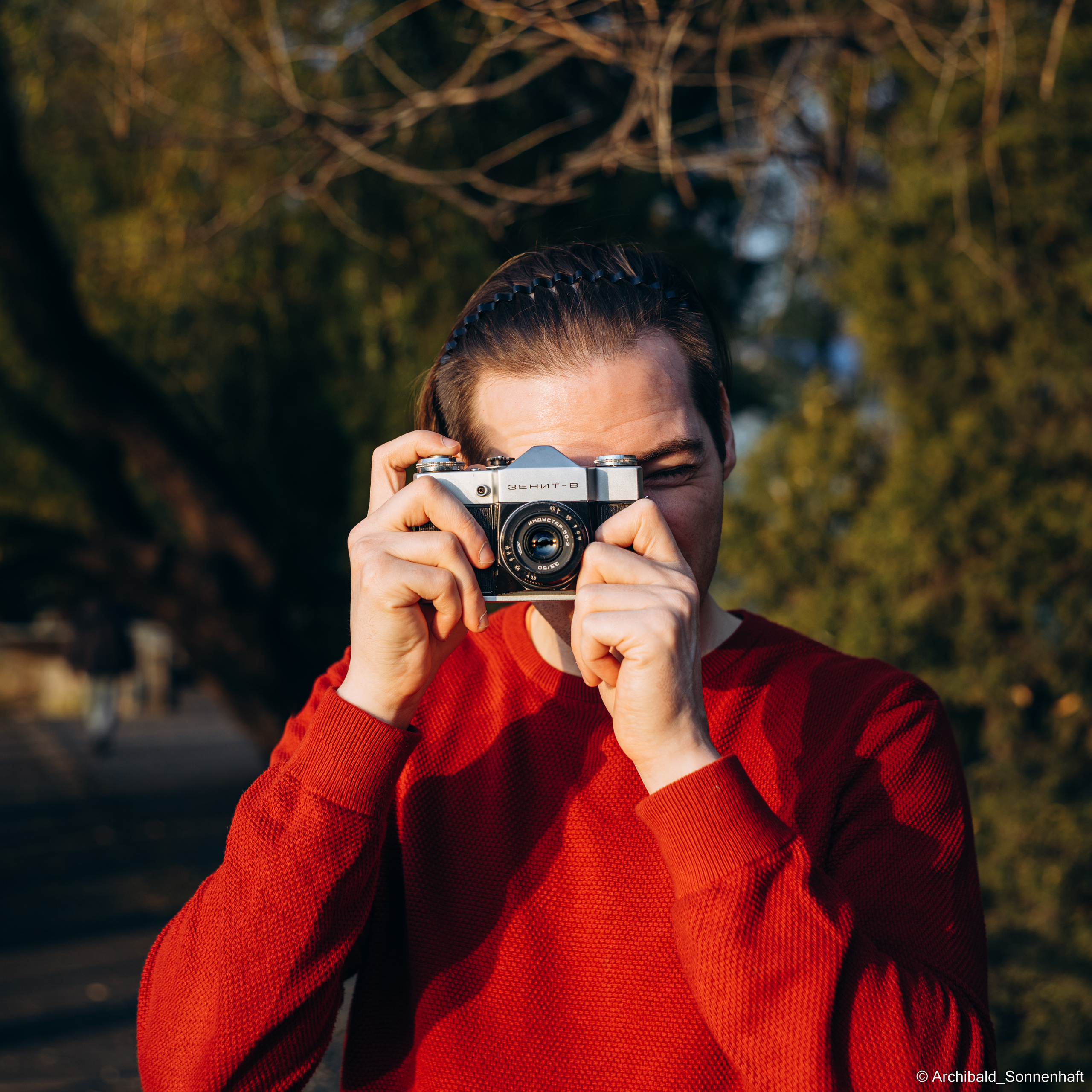 Juan Manuel, 2022.11. Photographer in Guangzhou, China. Archibald Sonnenhaft