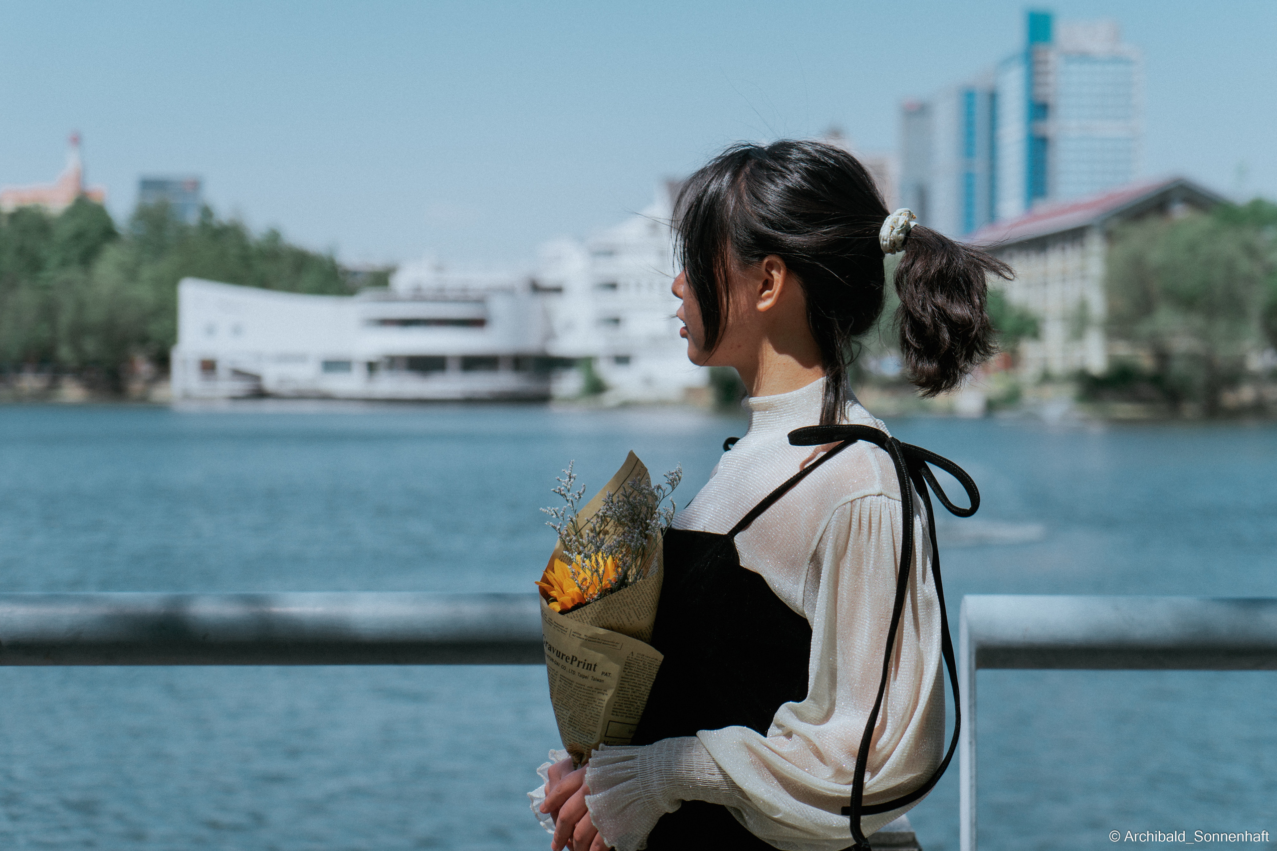 Chenxin, Chinese student of TJU. Photographer in Guangzhou, China. Archibald Sonnenhaft