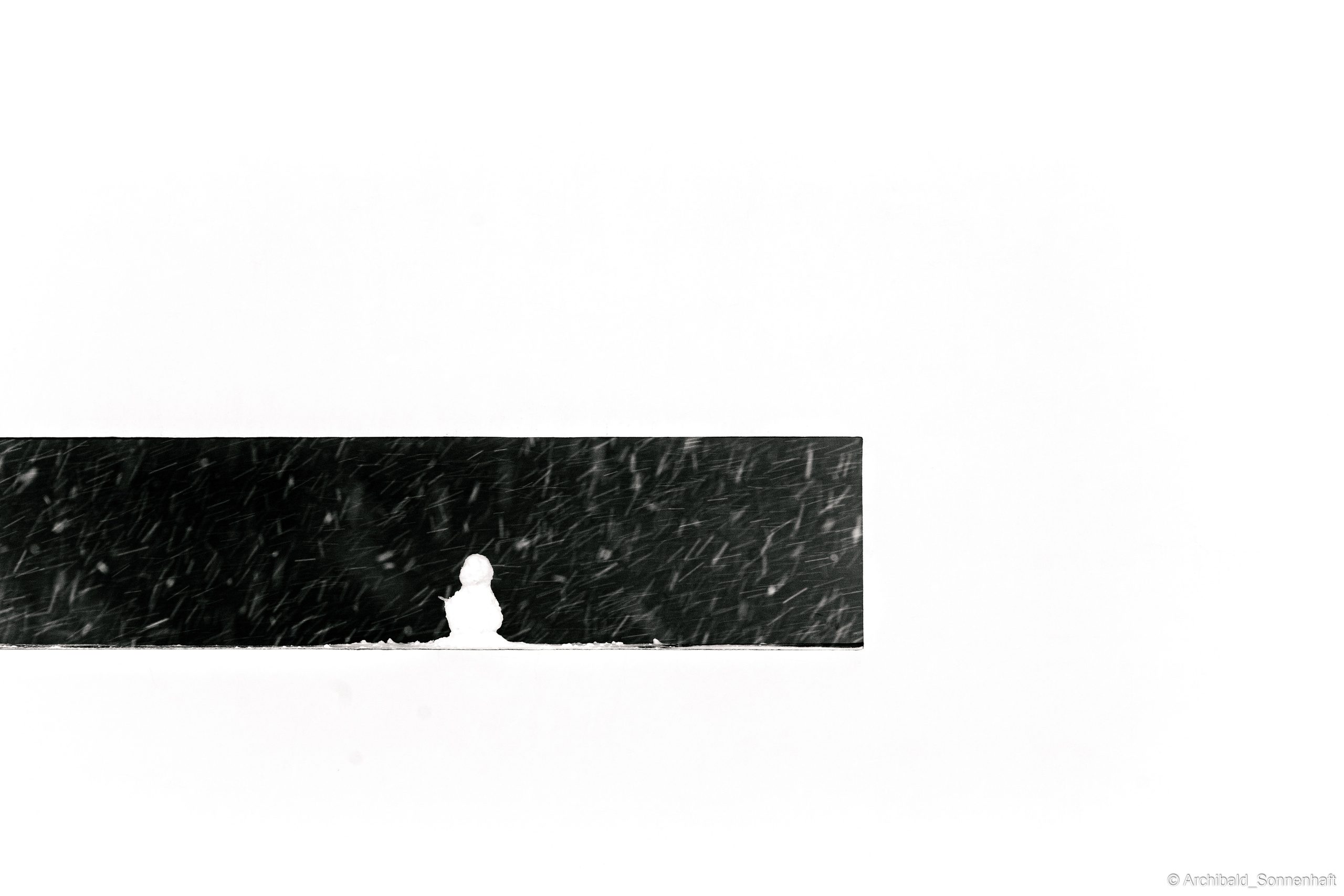 Points lines and planes among us. Photographer in Guangzhou, China. Archibald Sonnenhaft