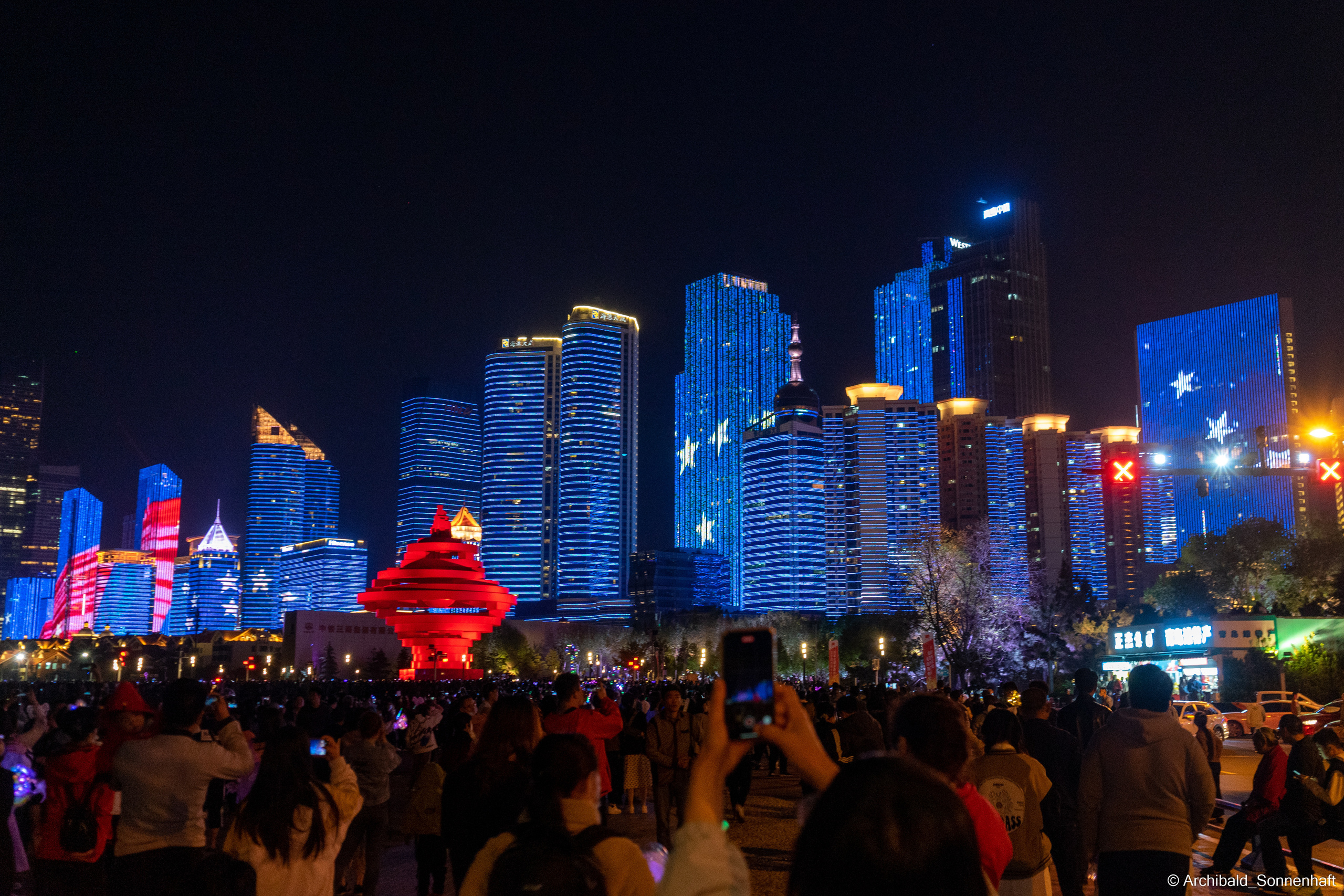 Qingdao or Qingtao — city of beer and european architecture. Photographer in Guangzhou, China. Archibald Sonnenhaft