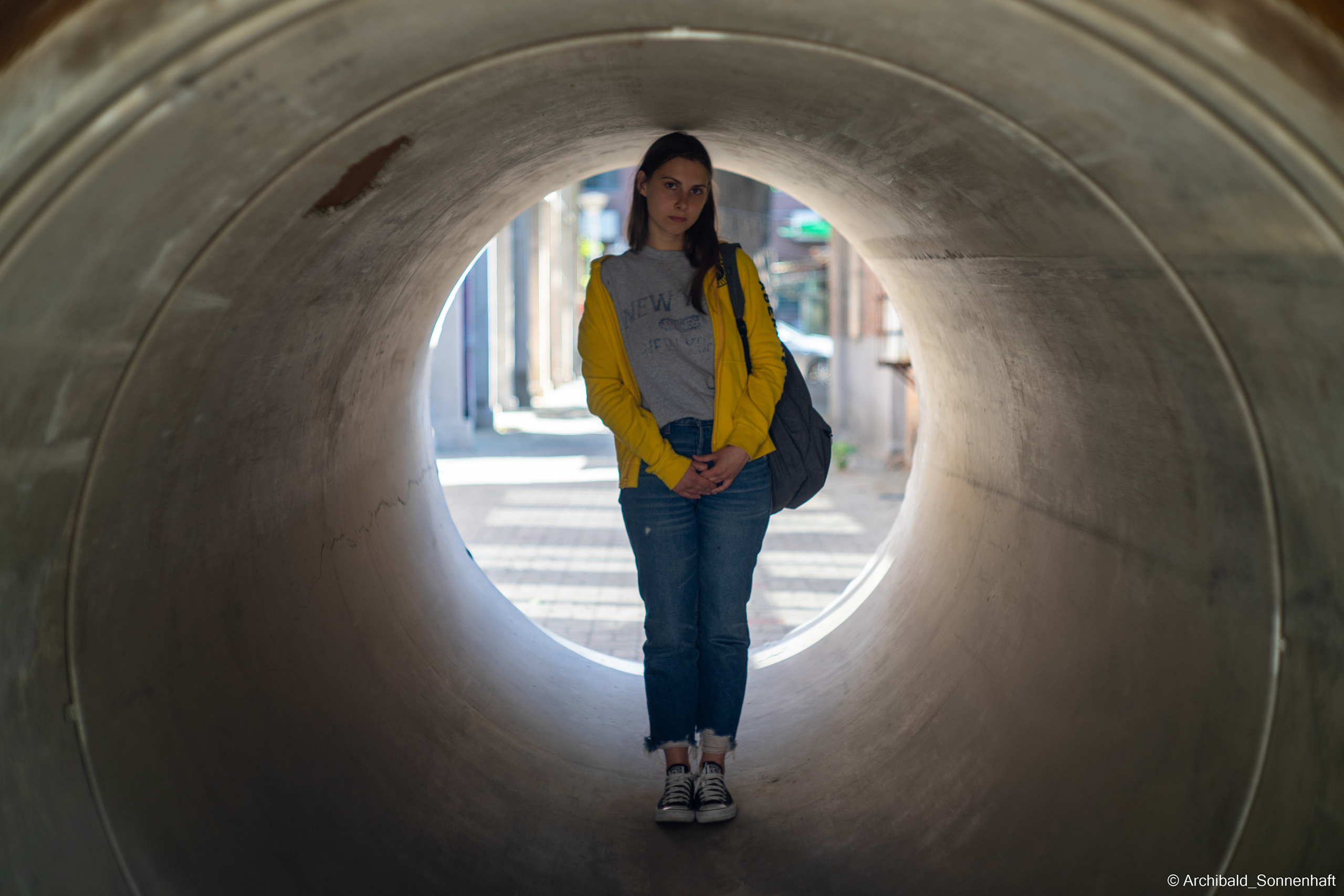 Alina Ermakova, student of Tianjin University. Photographer in Guangzhou, China. Archibald Sonnenhaft