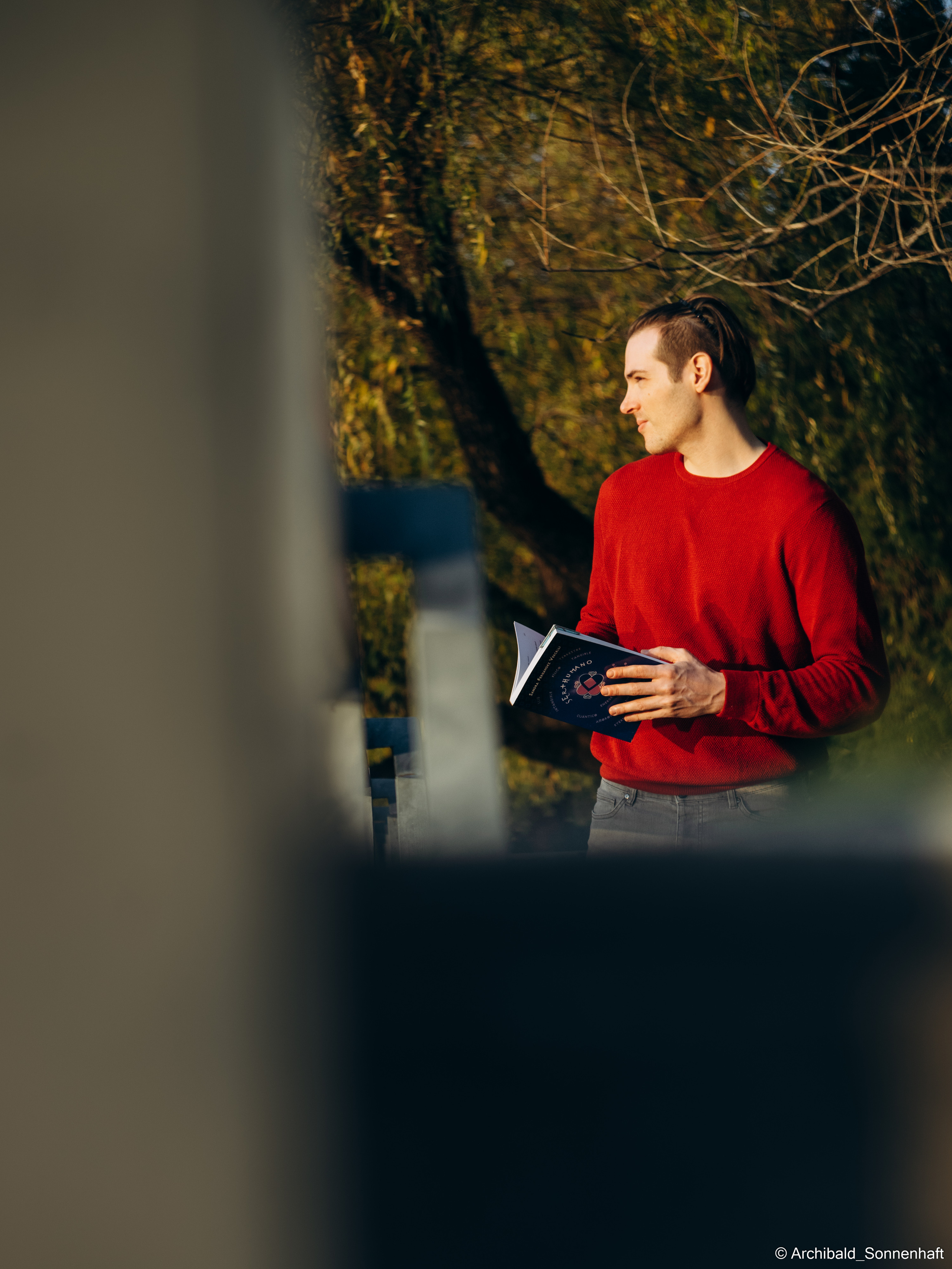 Juan Manuel, 2022.11. Photographer in Guangzhou, China. Archibald Sonnenhaft