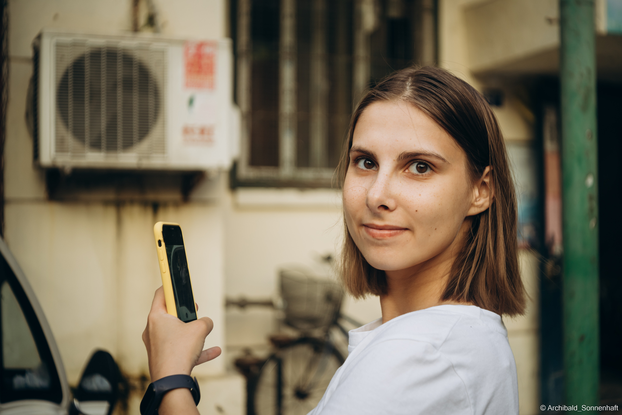Alina Ermakova, student of Tianjin University. Photographer in Guangzhou, China. Archibald Sonnenhaft